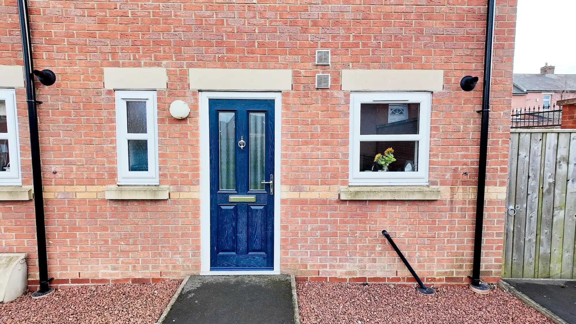 property photo 21 of 23