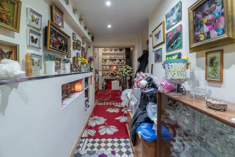 property photo 18 of 20
