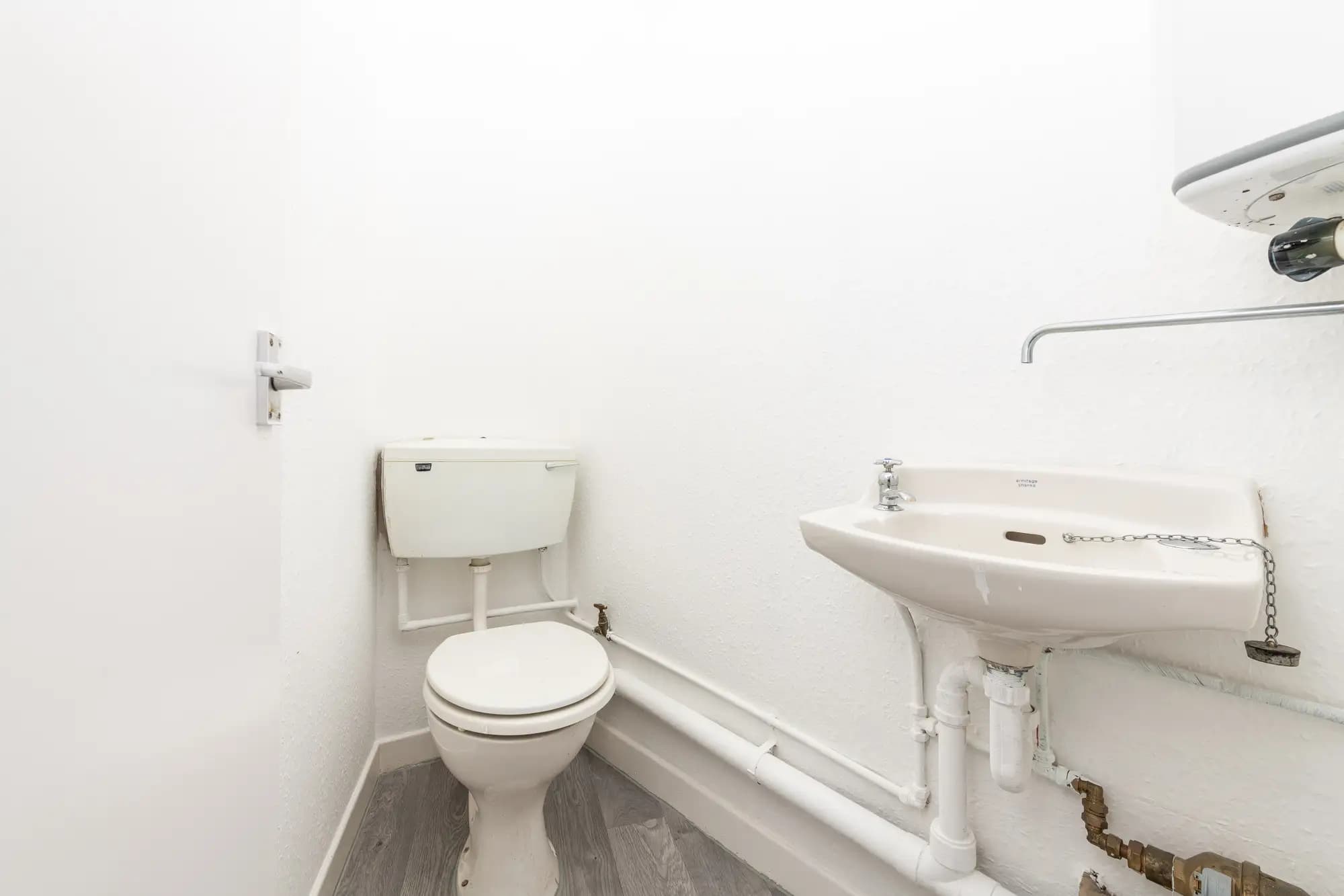 property photo 22 of 26