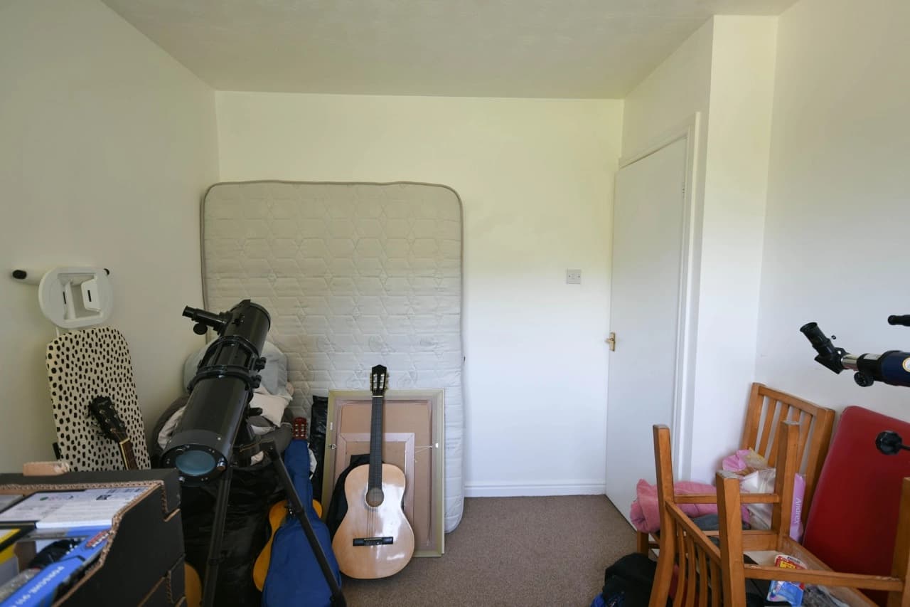 property photo 17 of 22