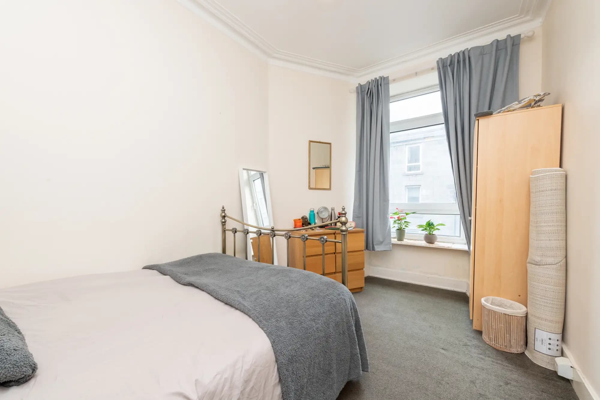 property photo 11 of 20