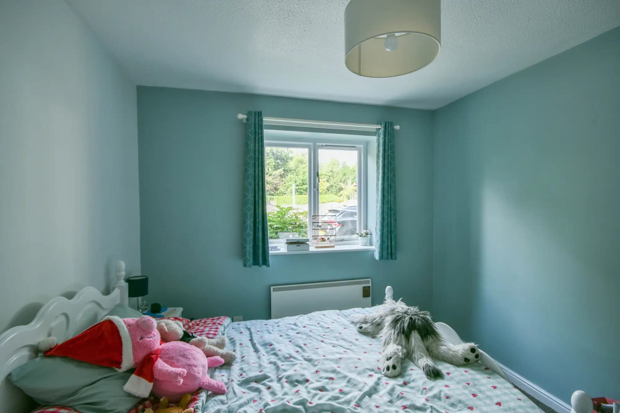 property photo 10 of 15