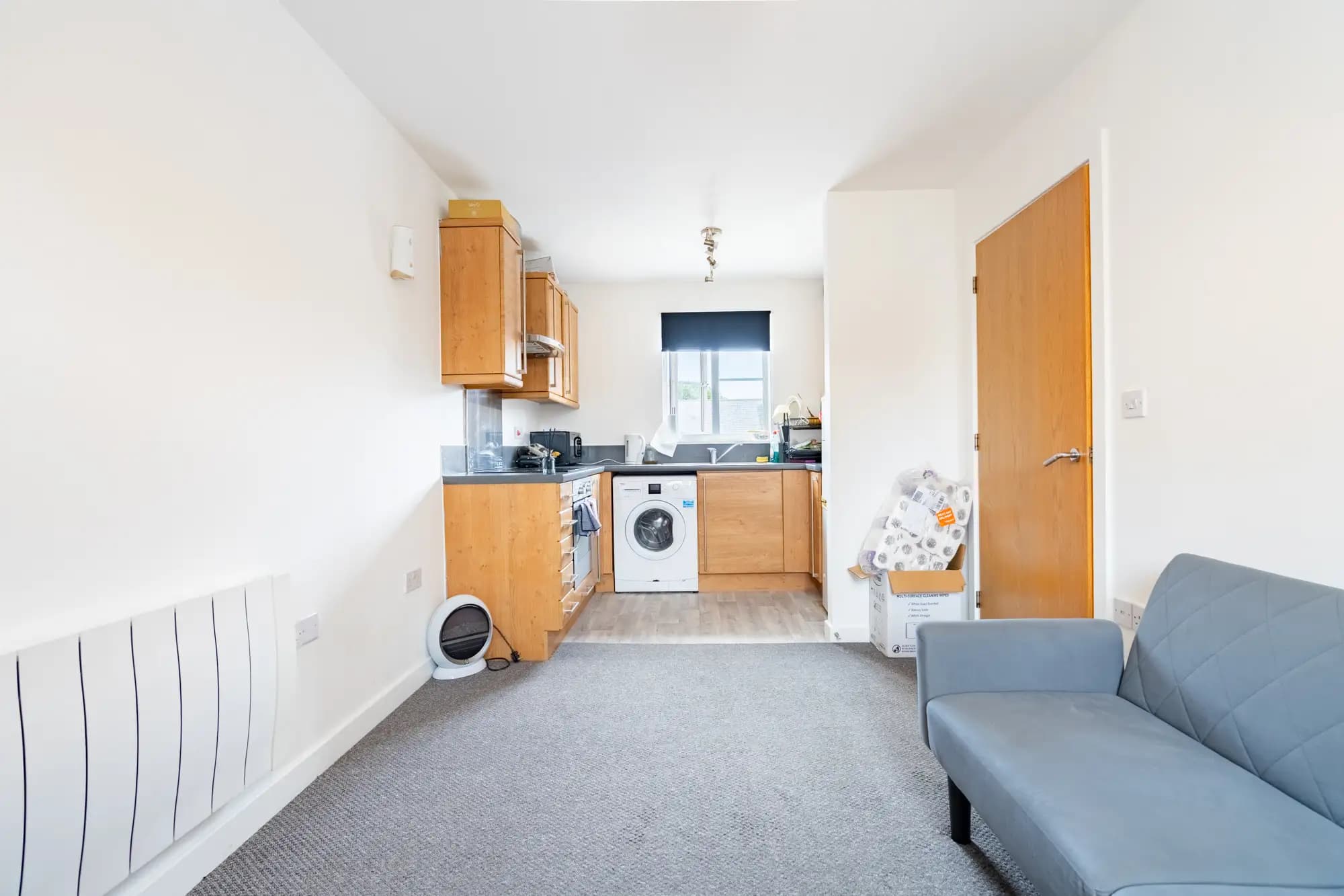 property photo 6 of 18