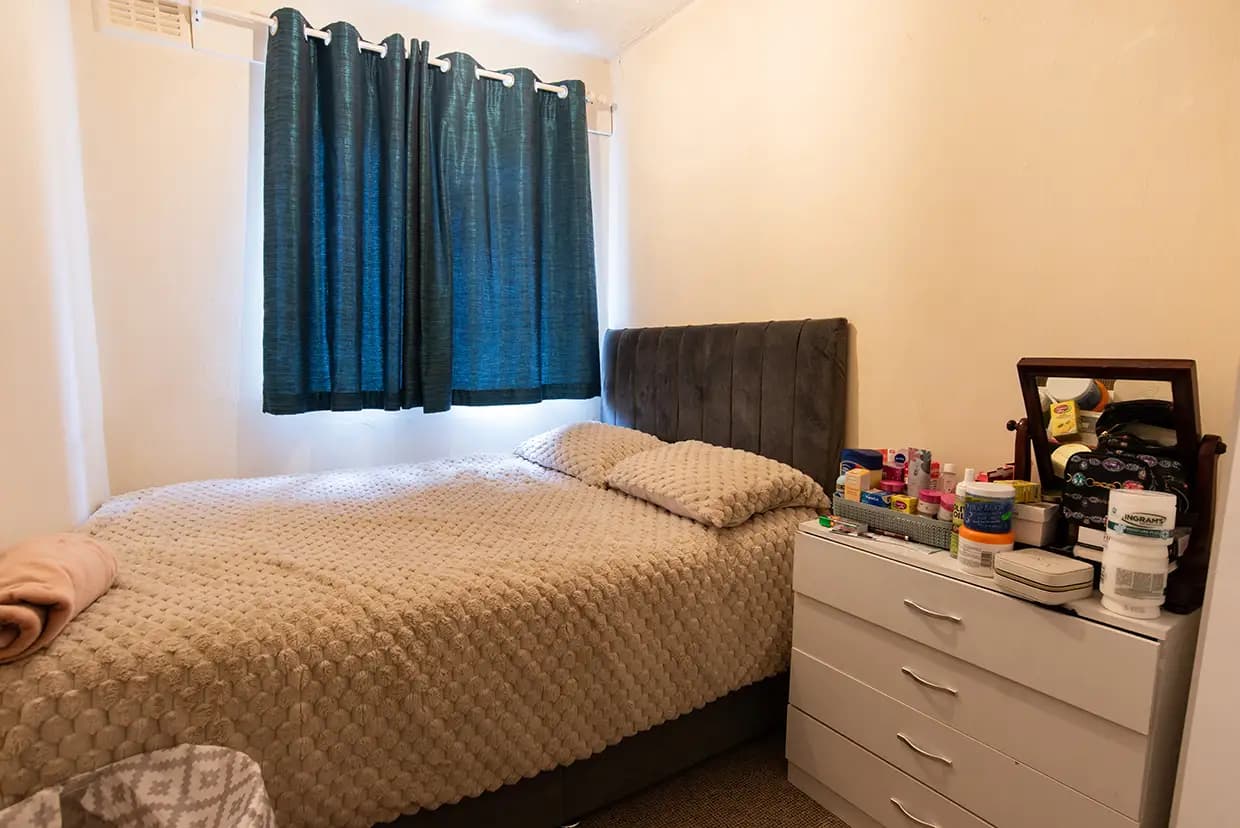 property photo 11 of 16