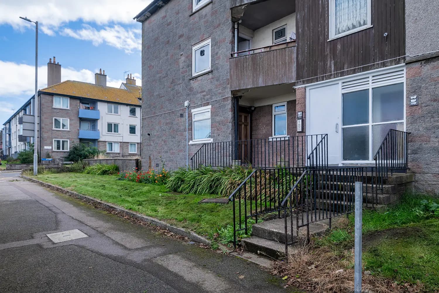 property photo 27 of 28
