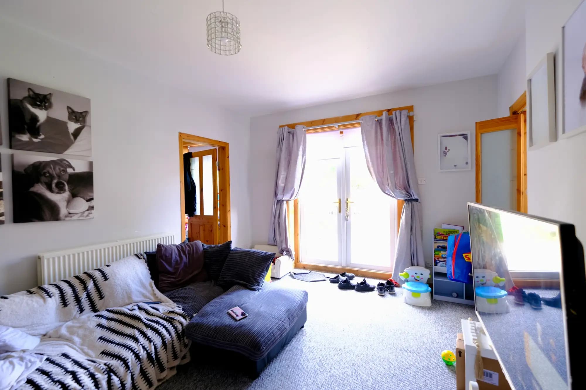 property photo 2 of 20