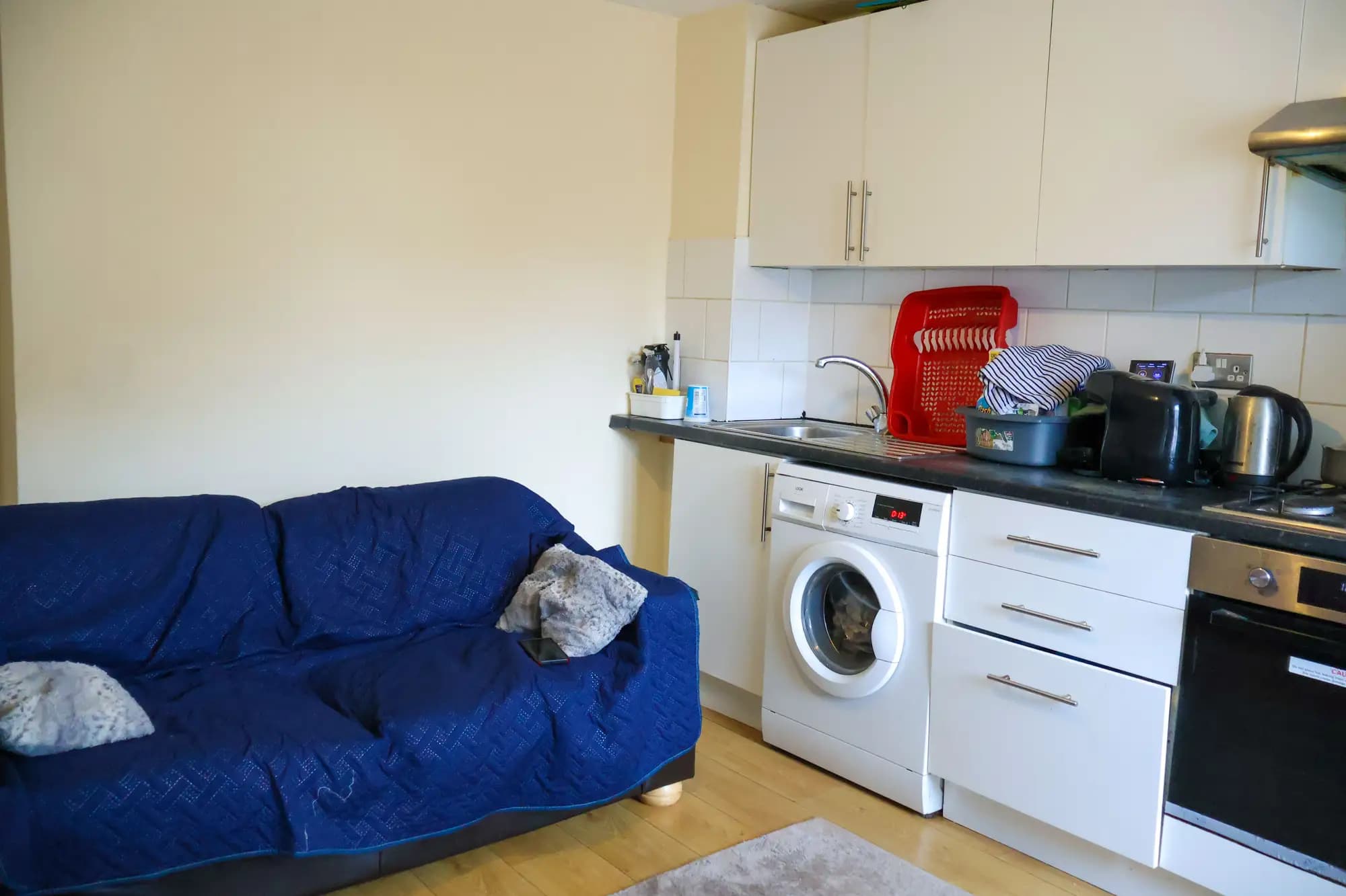 property photo 6 of 16