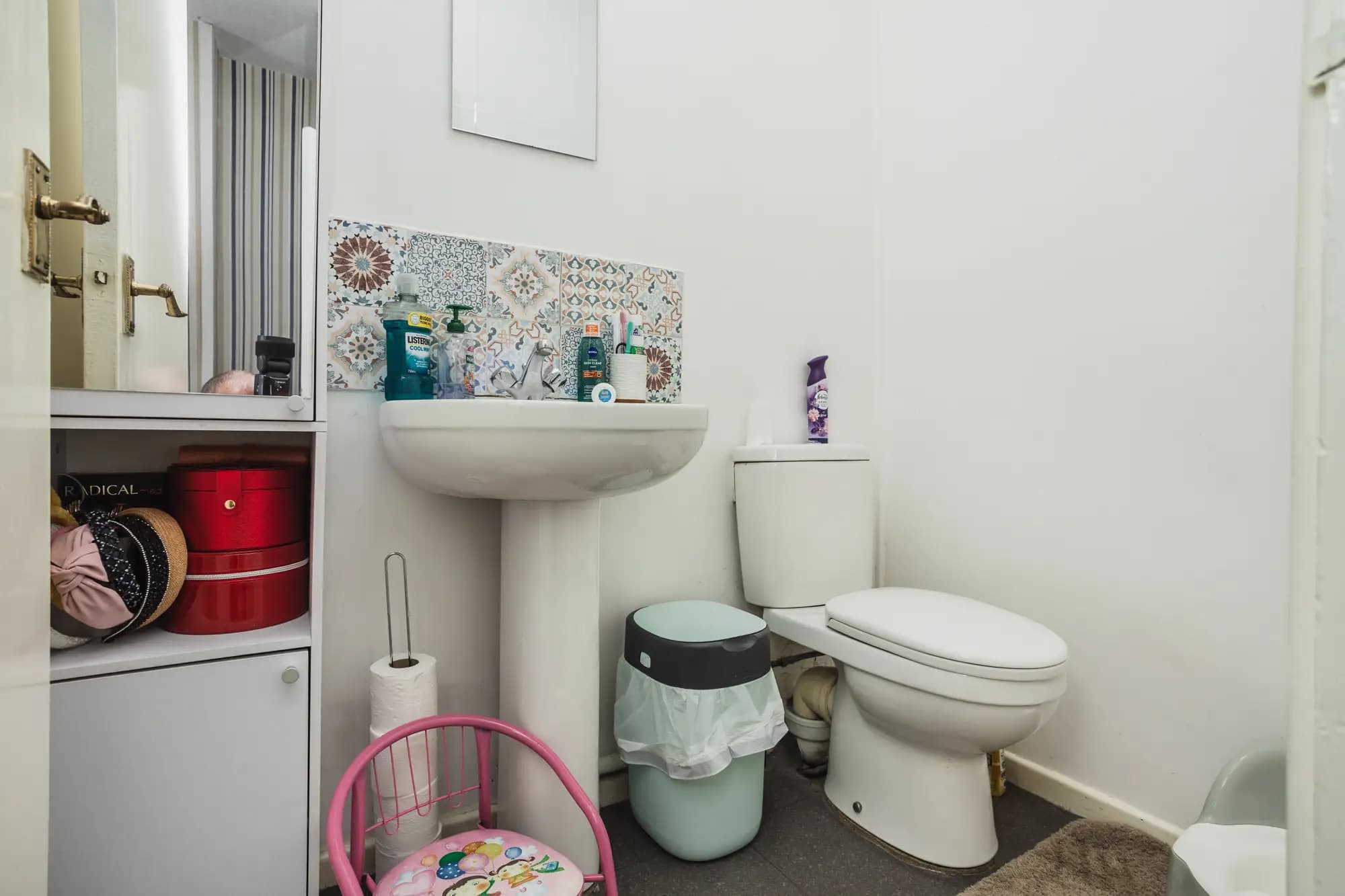 property photo 5 of 22