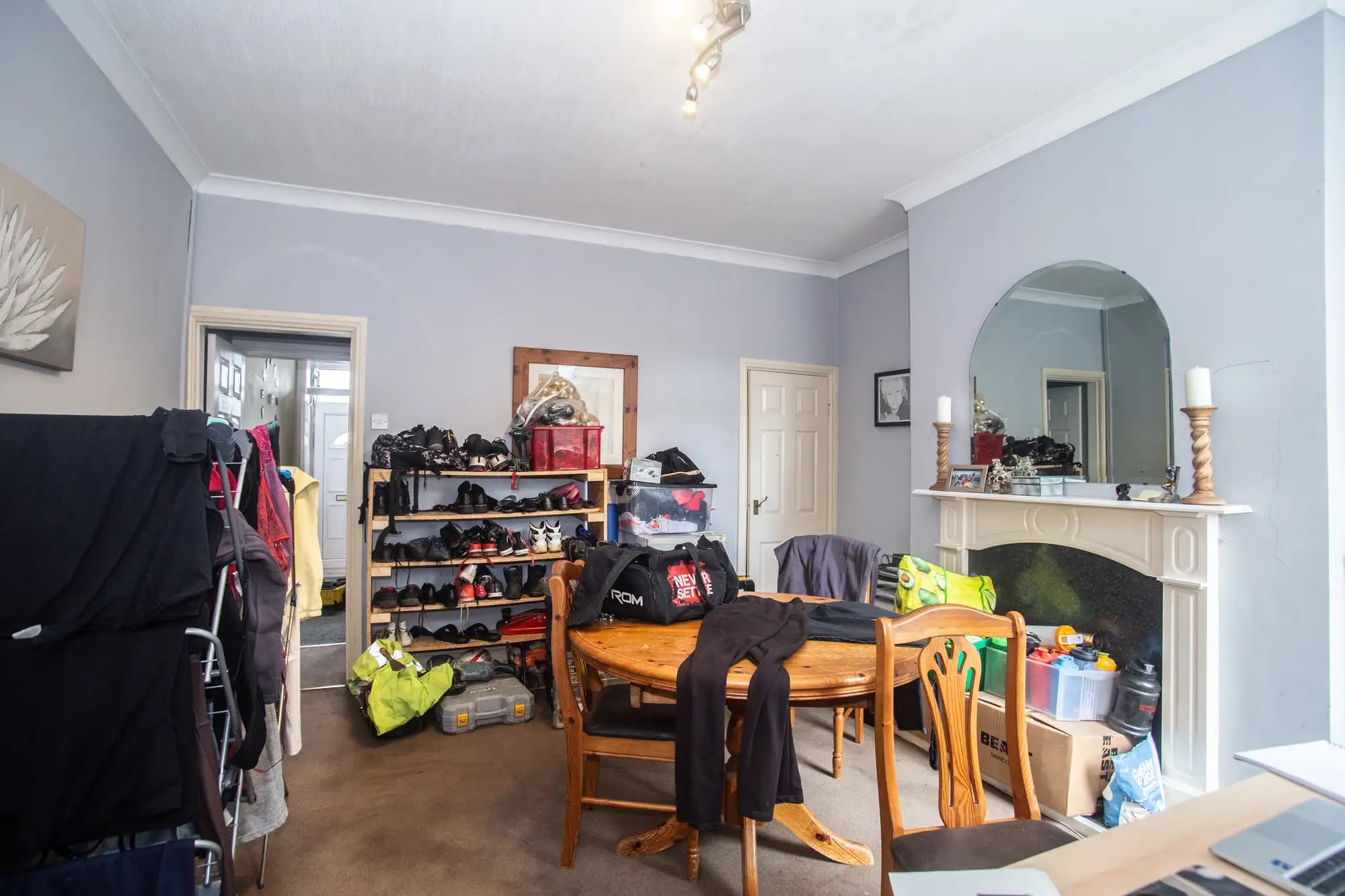 property photo 7 of 20