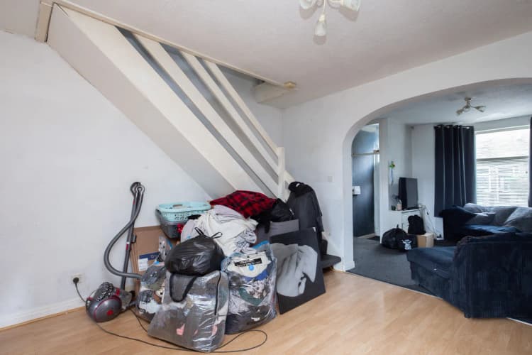 property photo 16 of 28