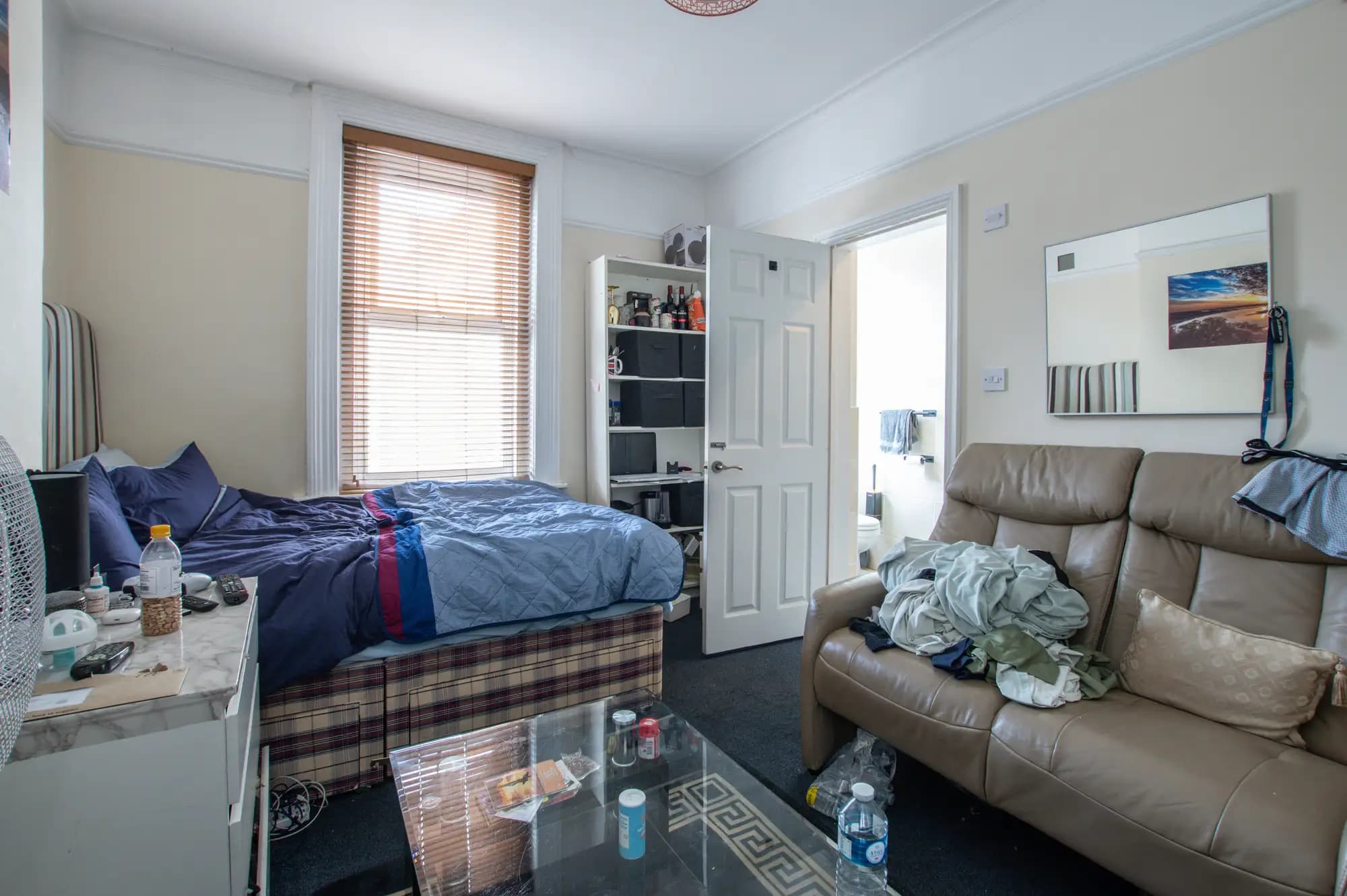 property photo 10 of 25