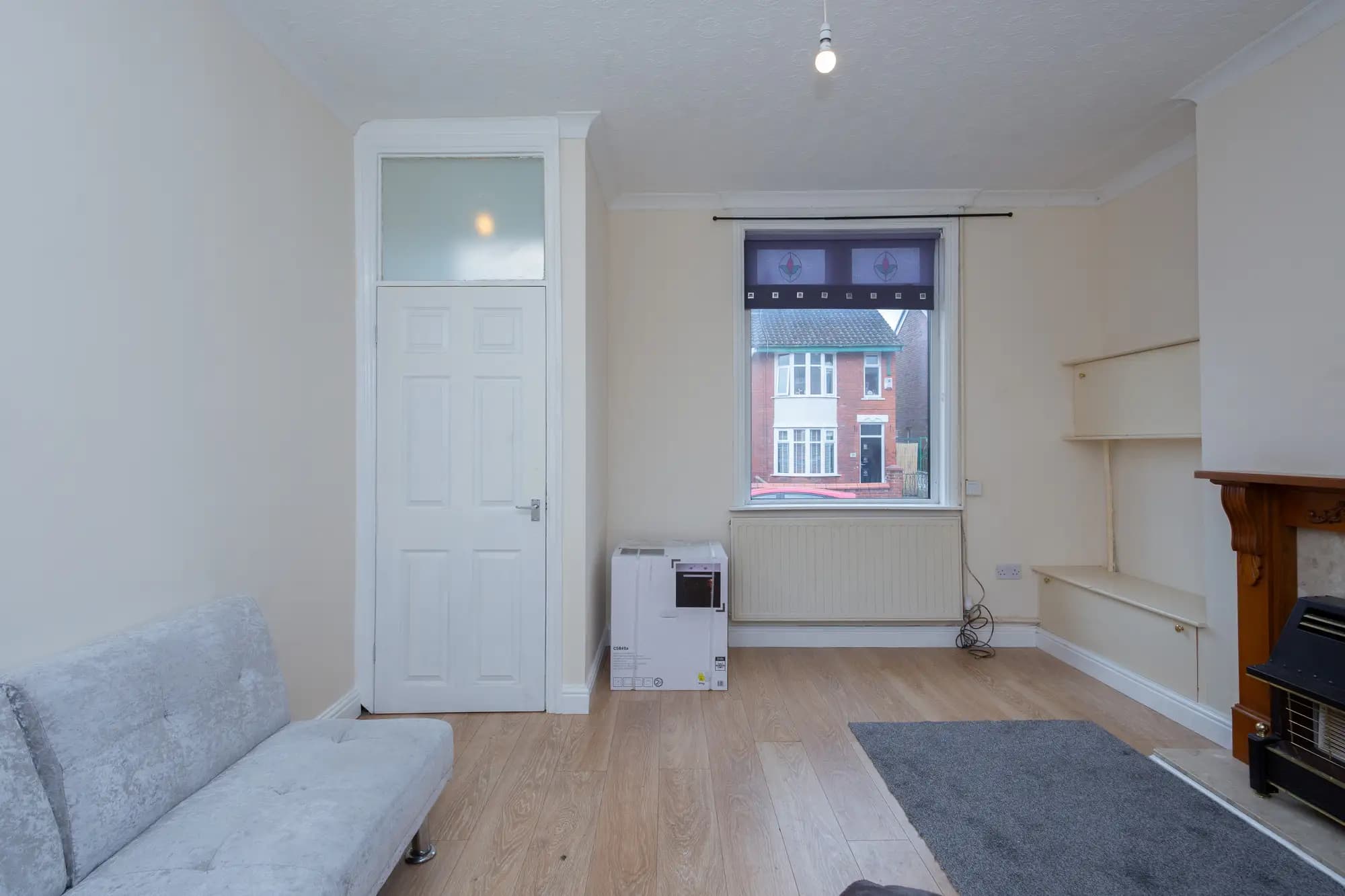 property photo 2 of 34