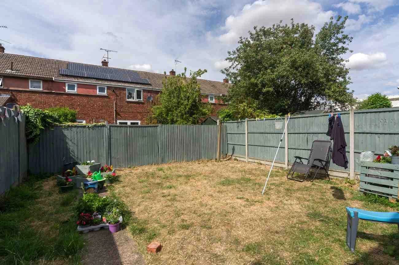 property photo 29 of 34
