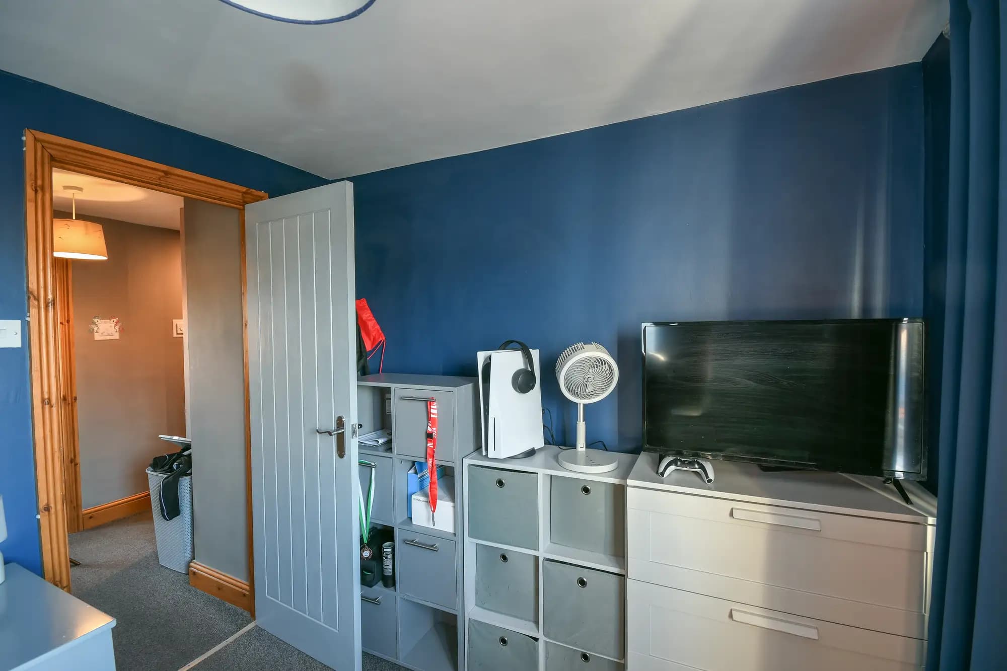 property photo 15 of 19