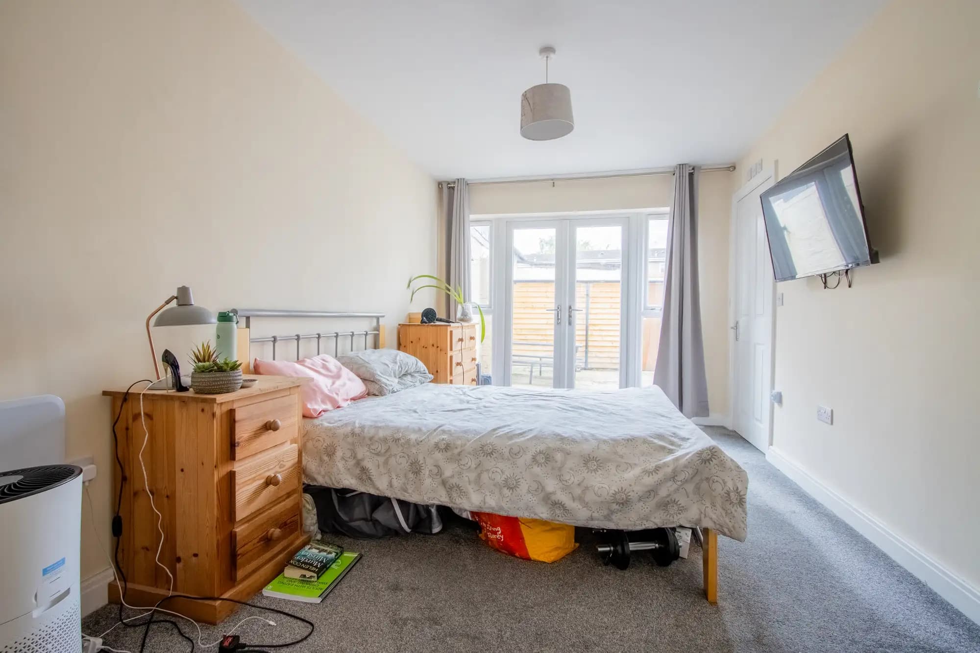 property photo 21 of 30
