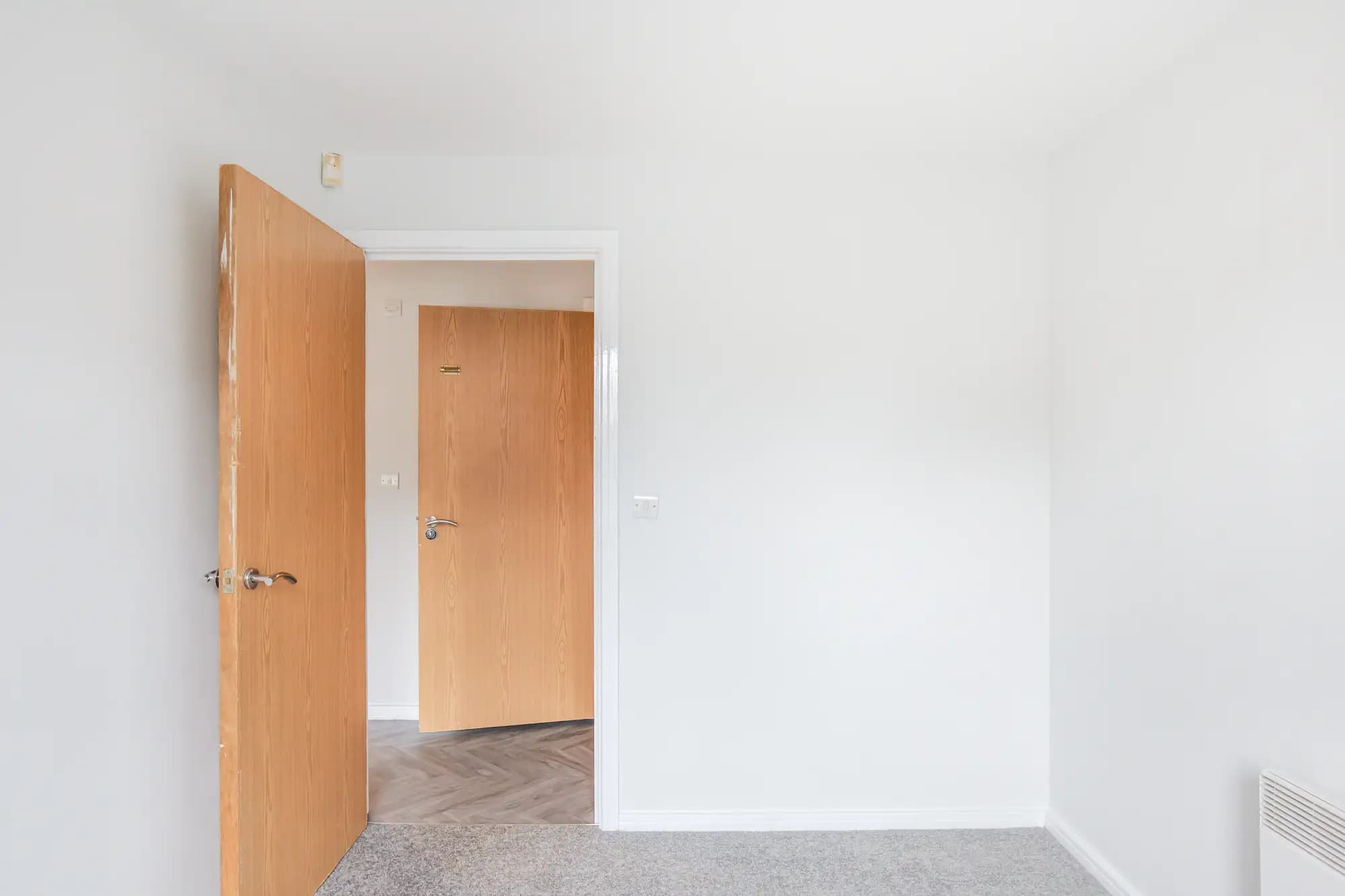 property photo 12 of 24