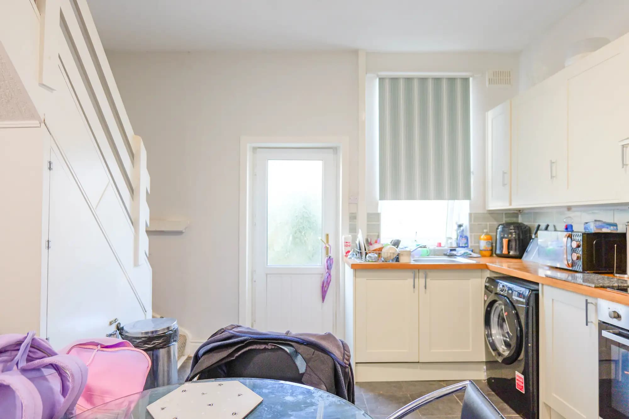 property photo 6 of 20