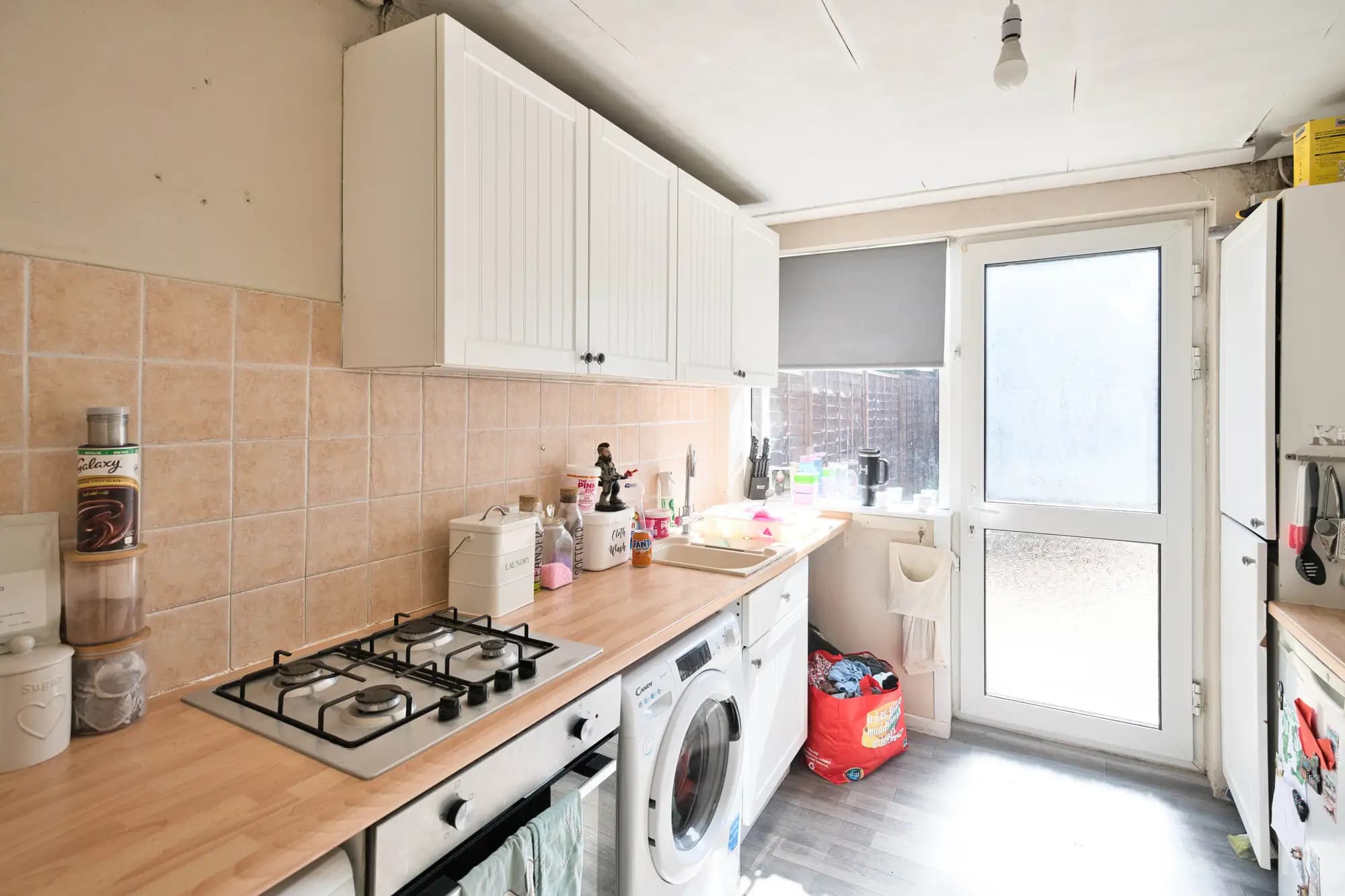 property photo 5 of 22