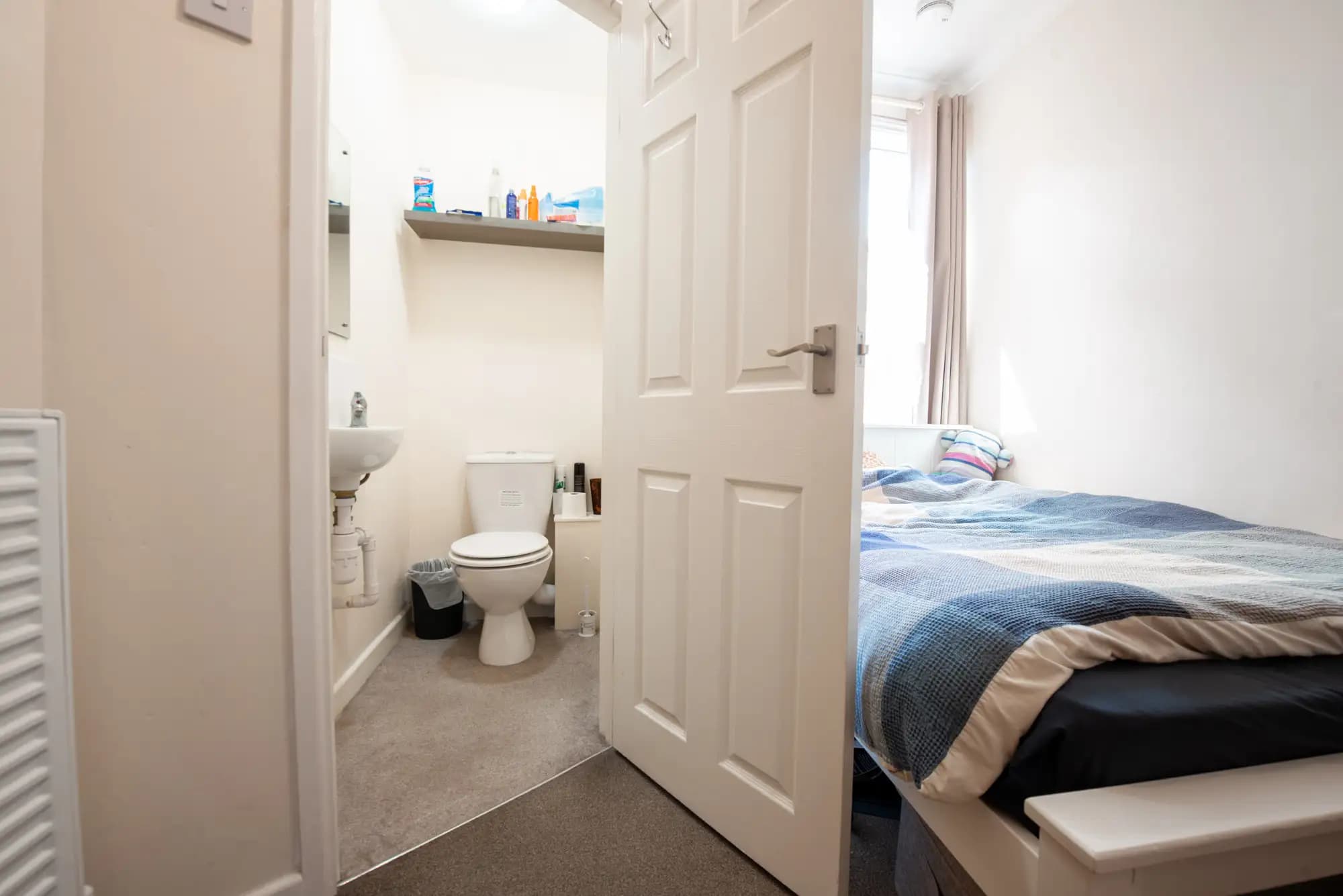 property photo 12 of 30