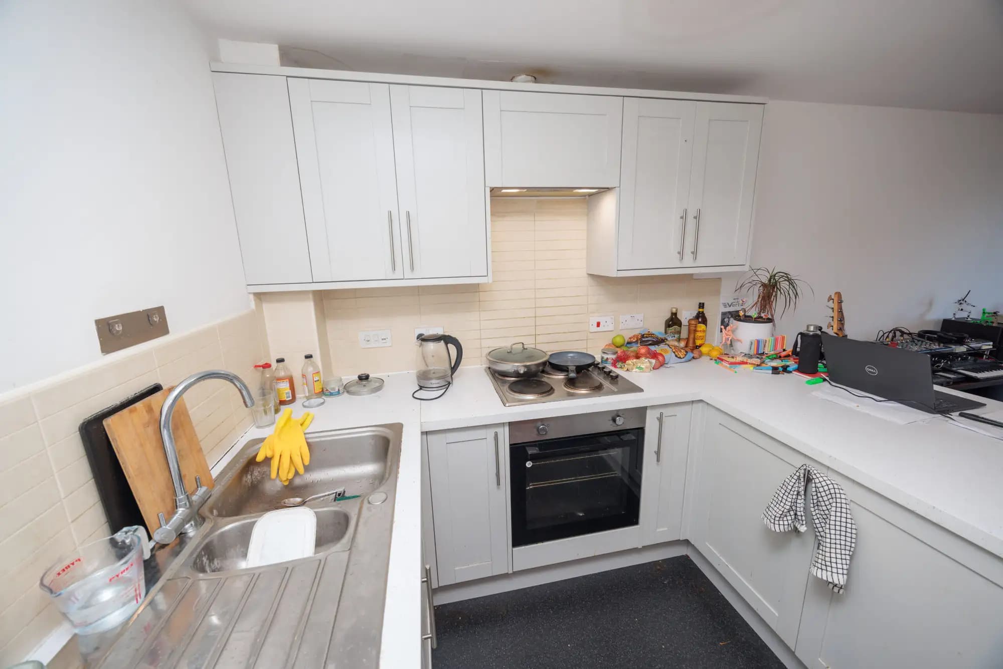 property photo 2 of 26