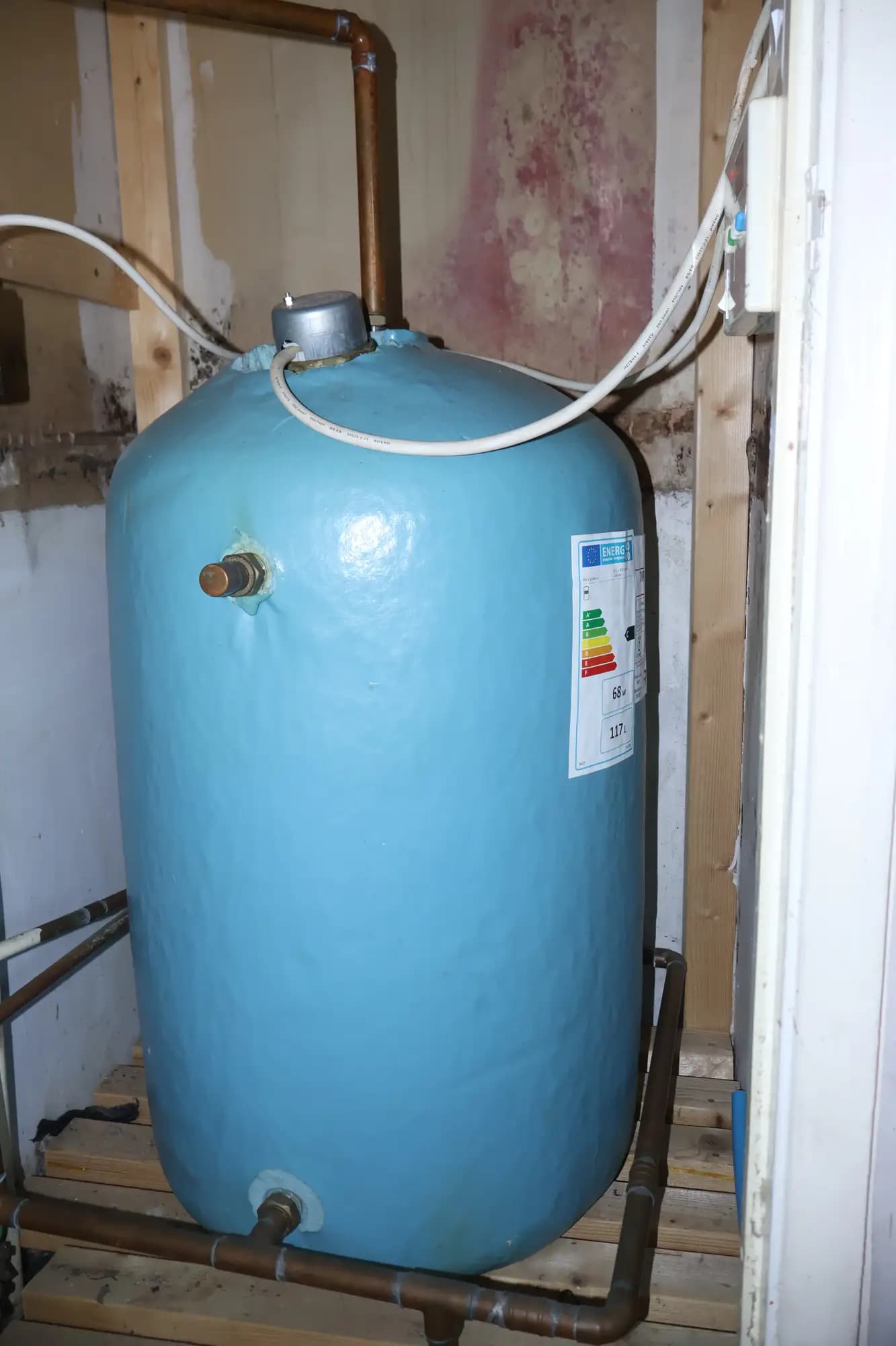 property photo 16 of 19