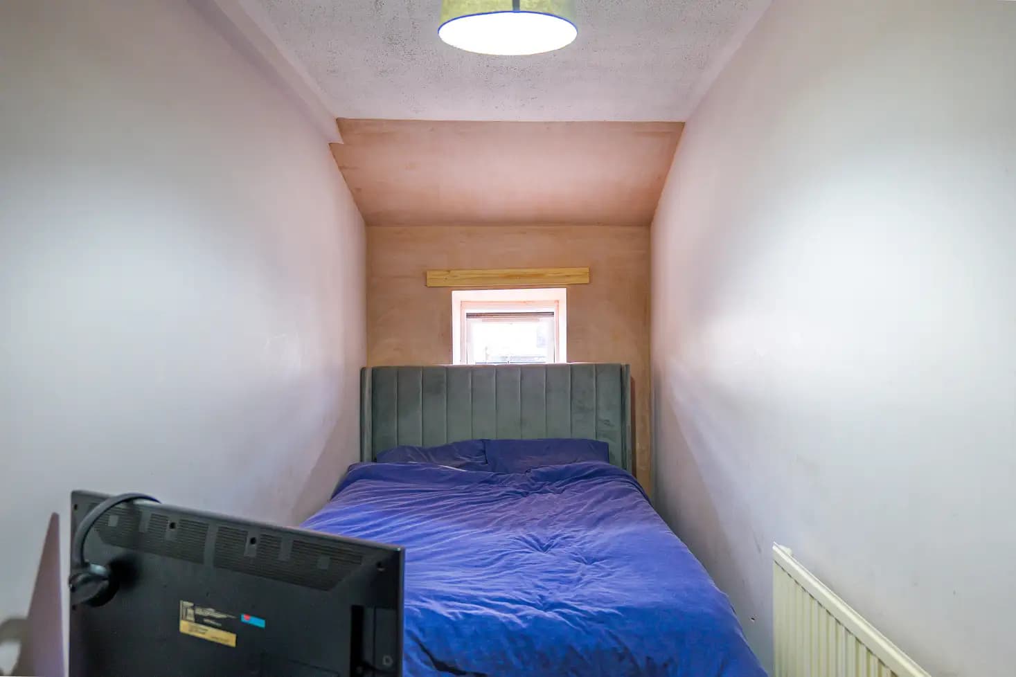 property photo 11 of 20
