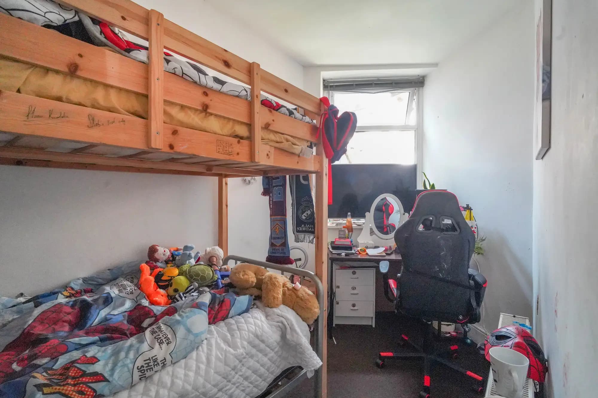 property photo 8 of 45