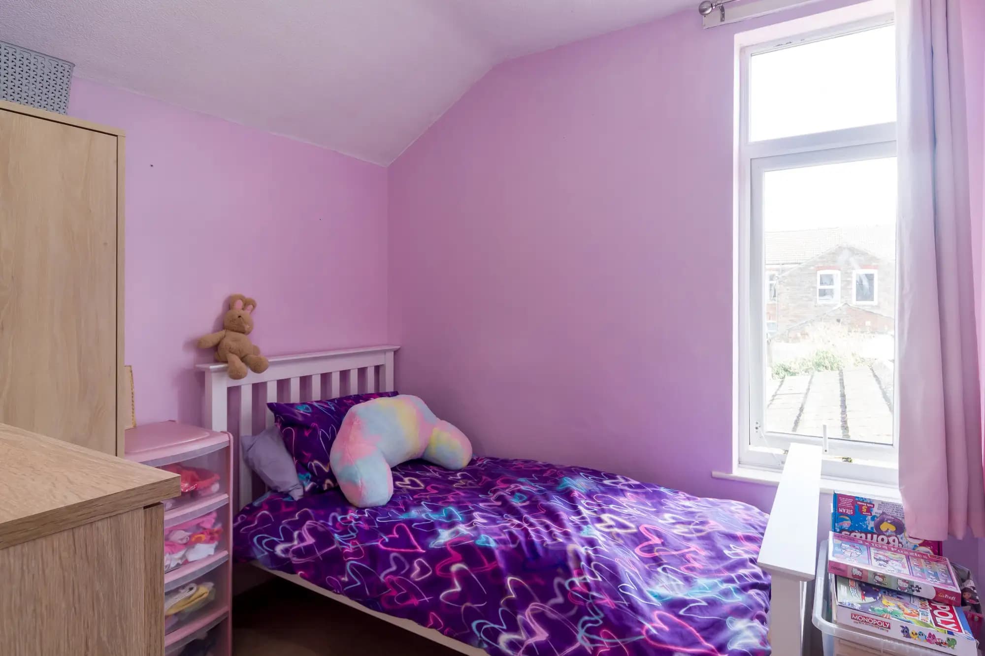 property photo 13 of 19