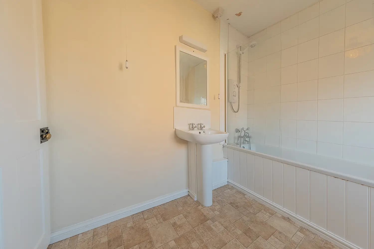 property photo 12 of 24