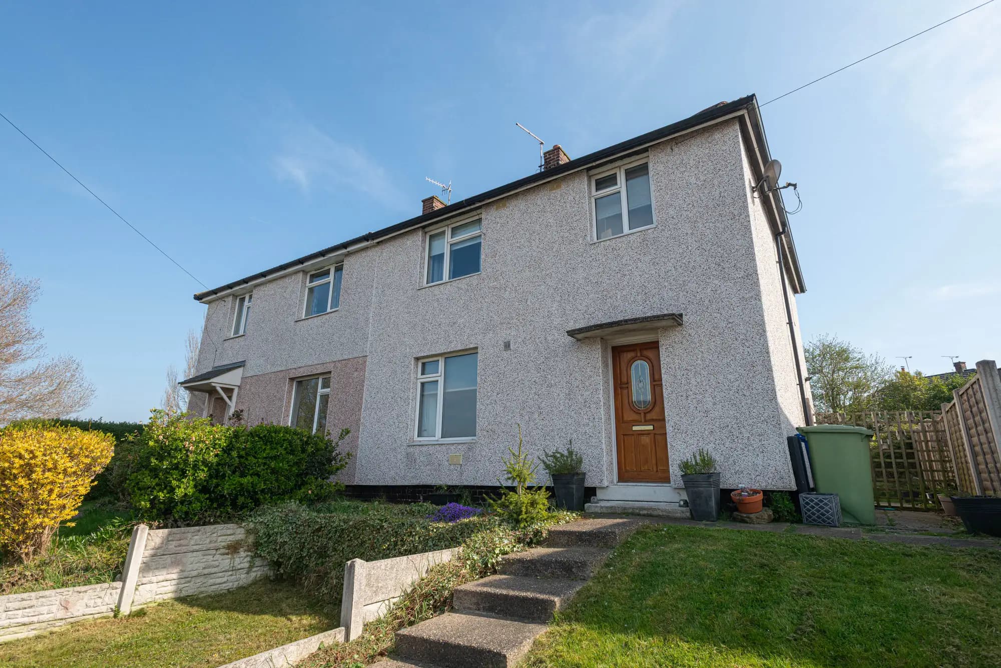 property photo 1 of 25