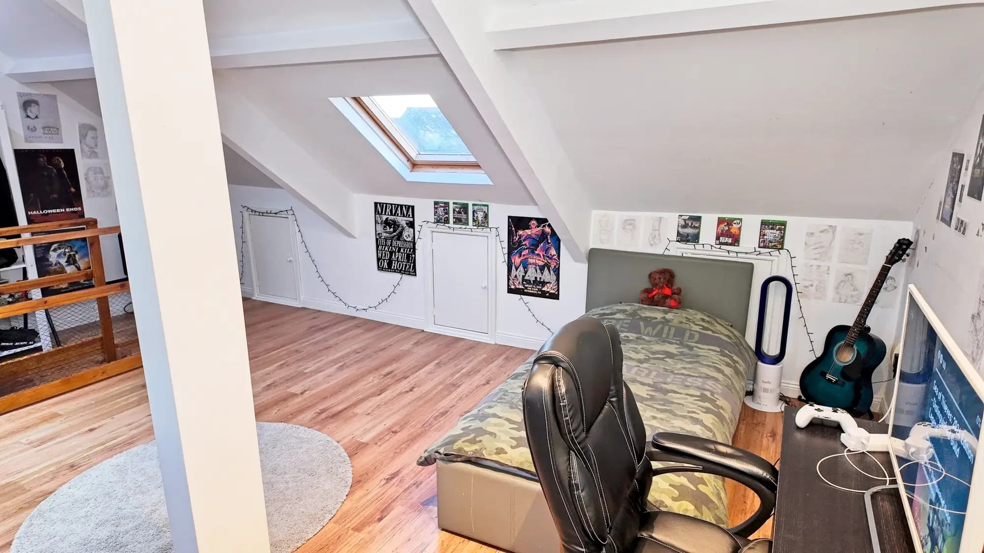 property photo 7 of 26