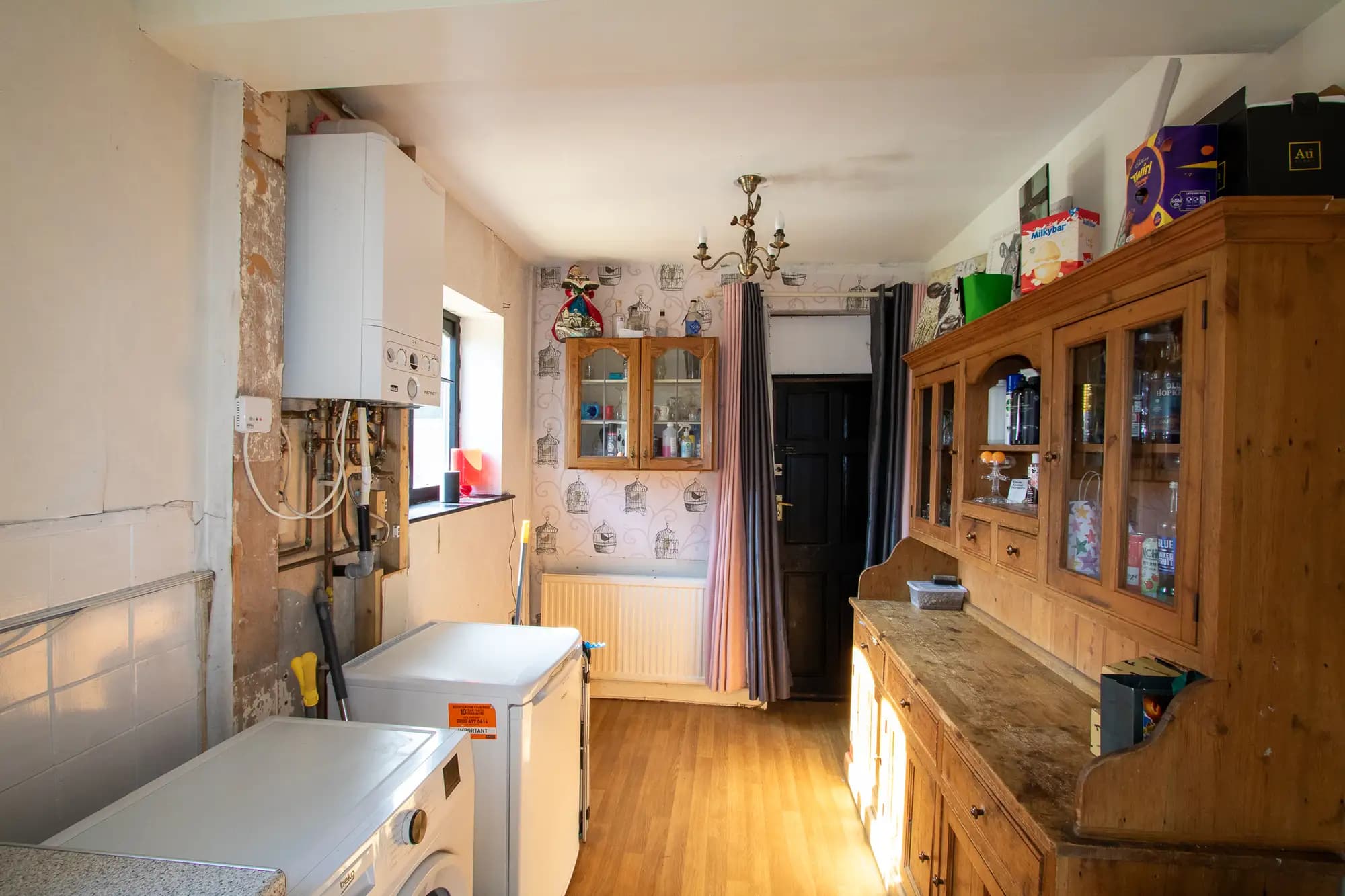property photo 7 of 16