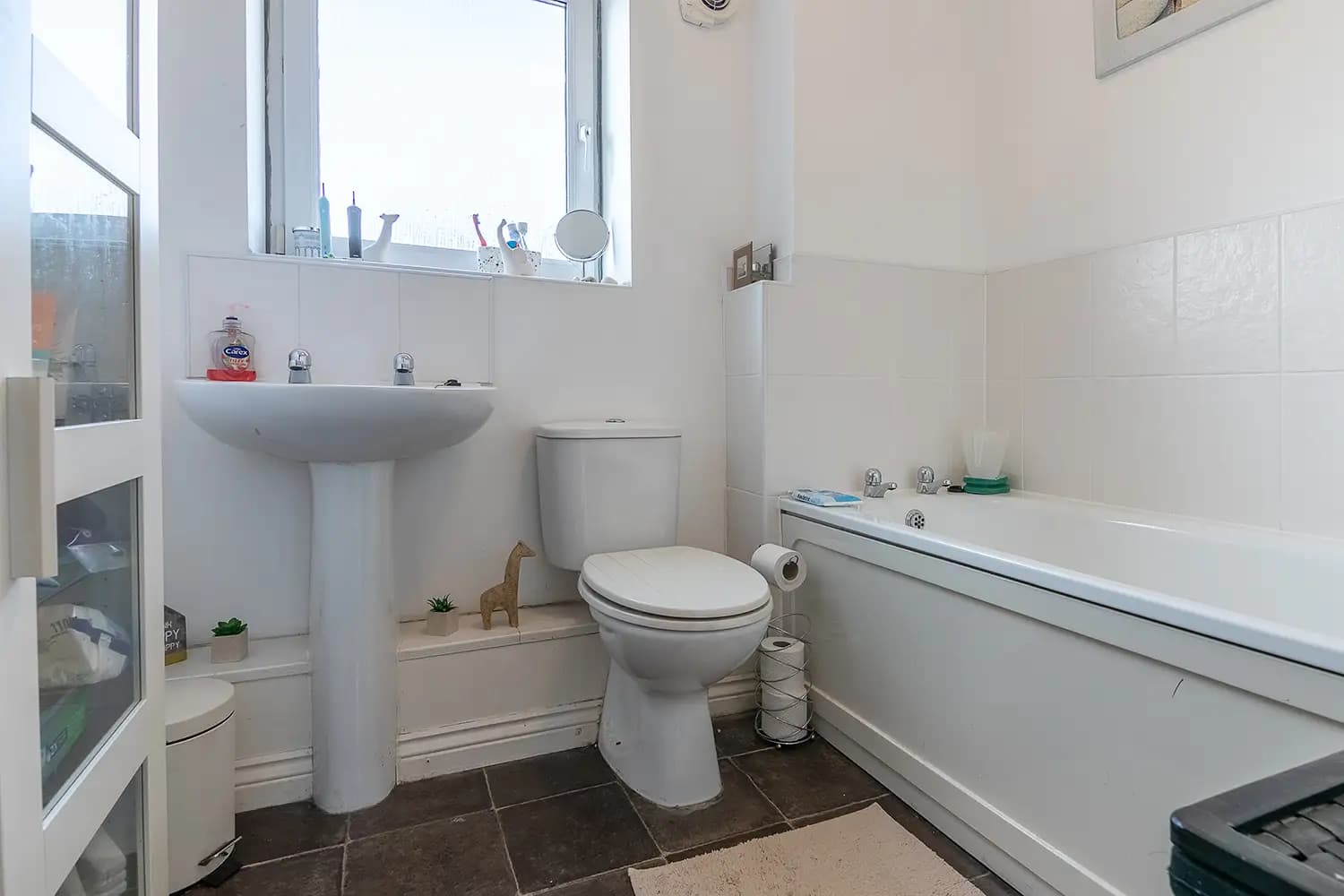 property photo 16 of 30