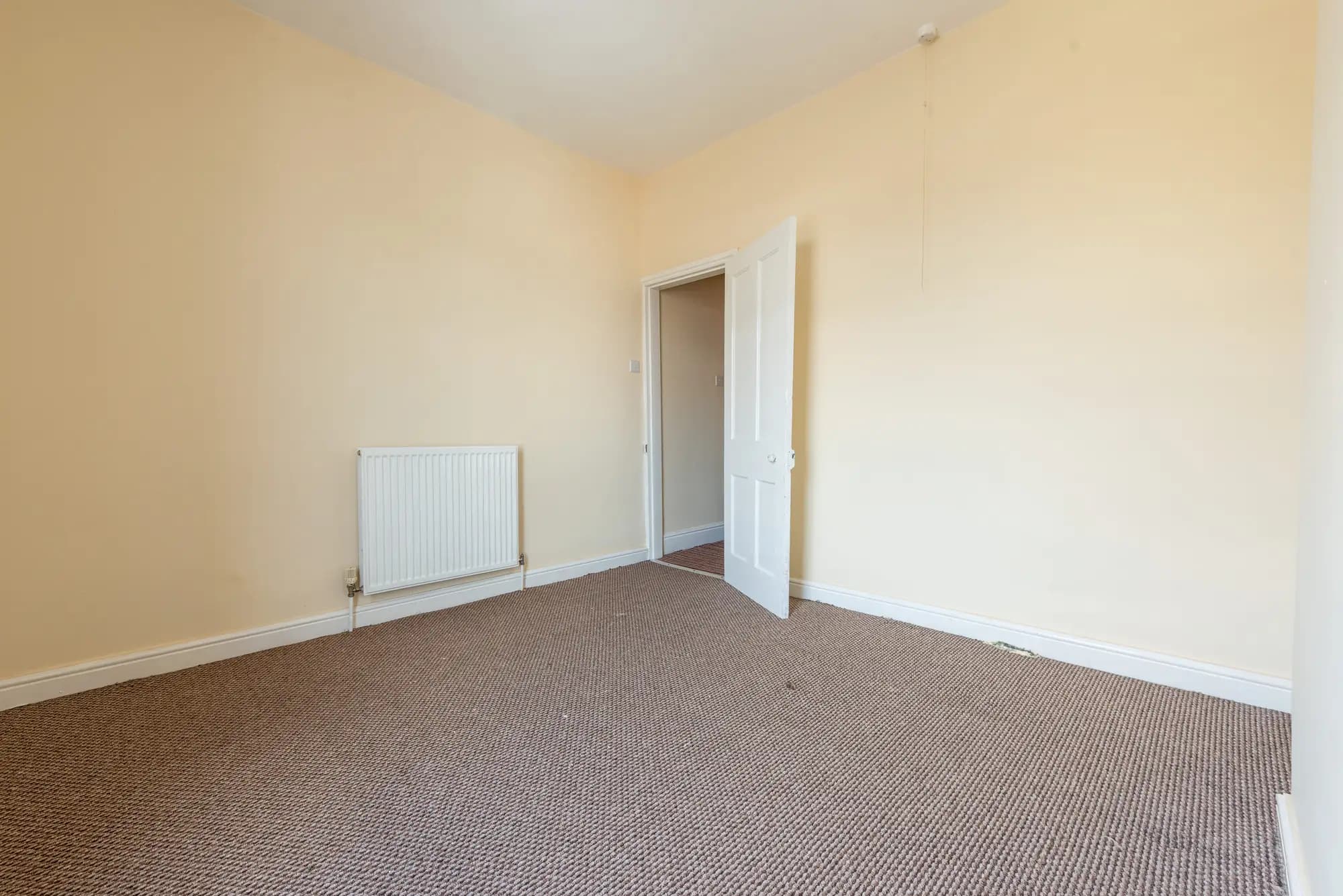 property photo 22 of 44
