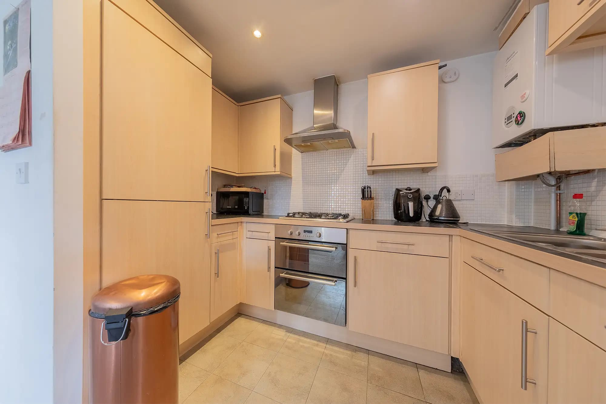 property photo 5 of 17