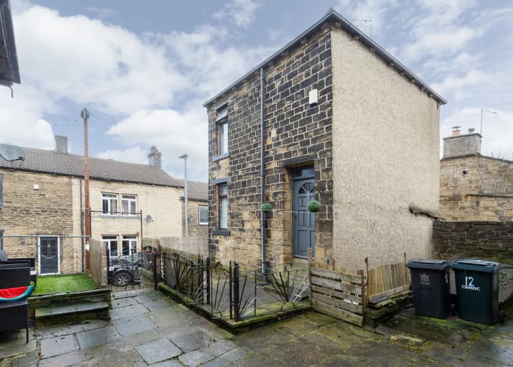 property photo 12 of 14