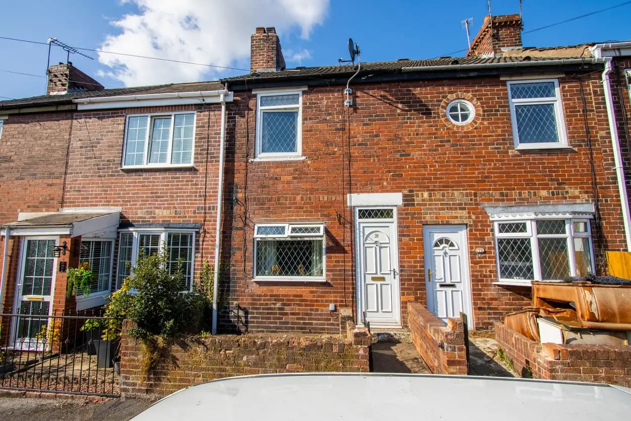 property photo 16 of 17
