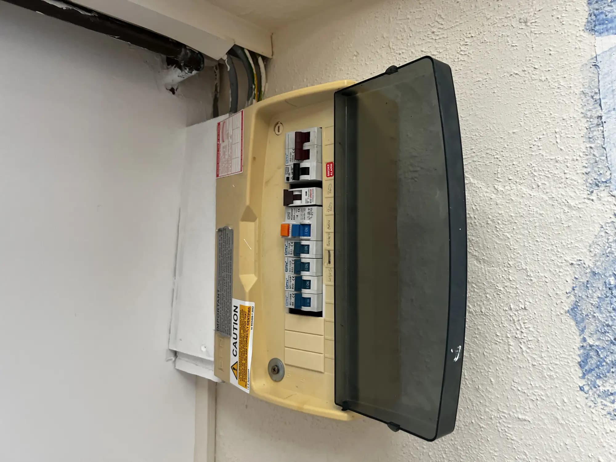 property photo 7 of 16