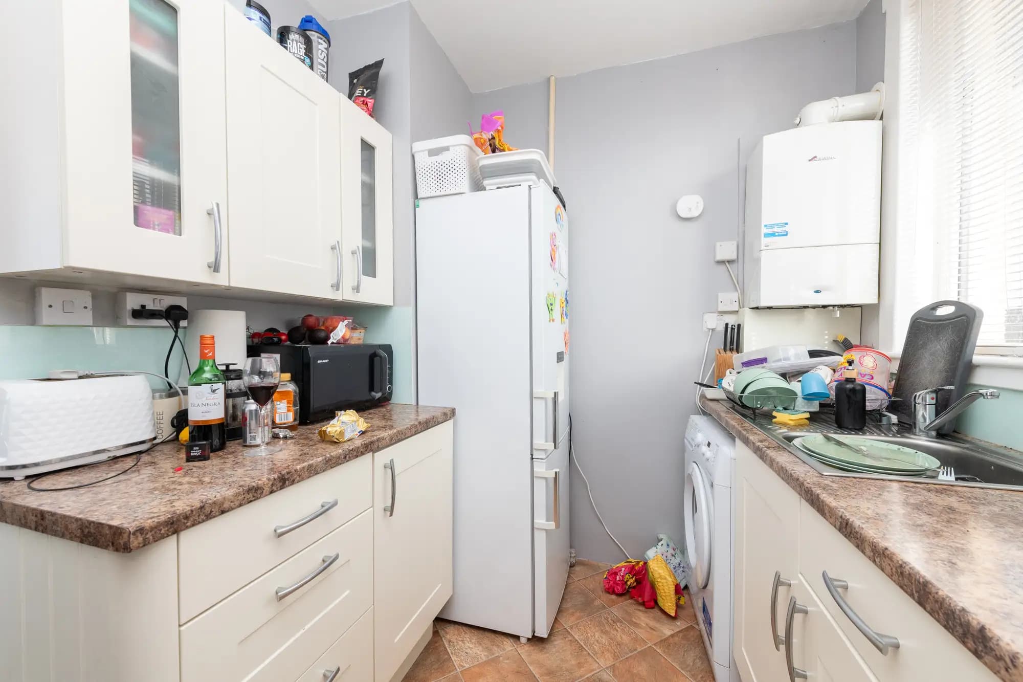 property photo 5 of 19