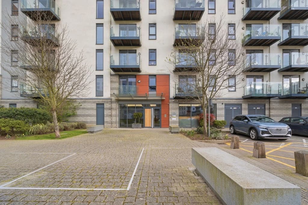 property photo 13 of 13