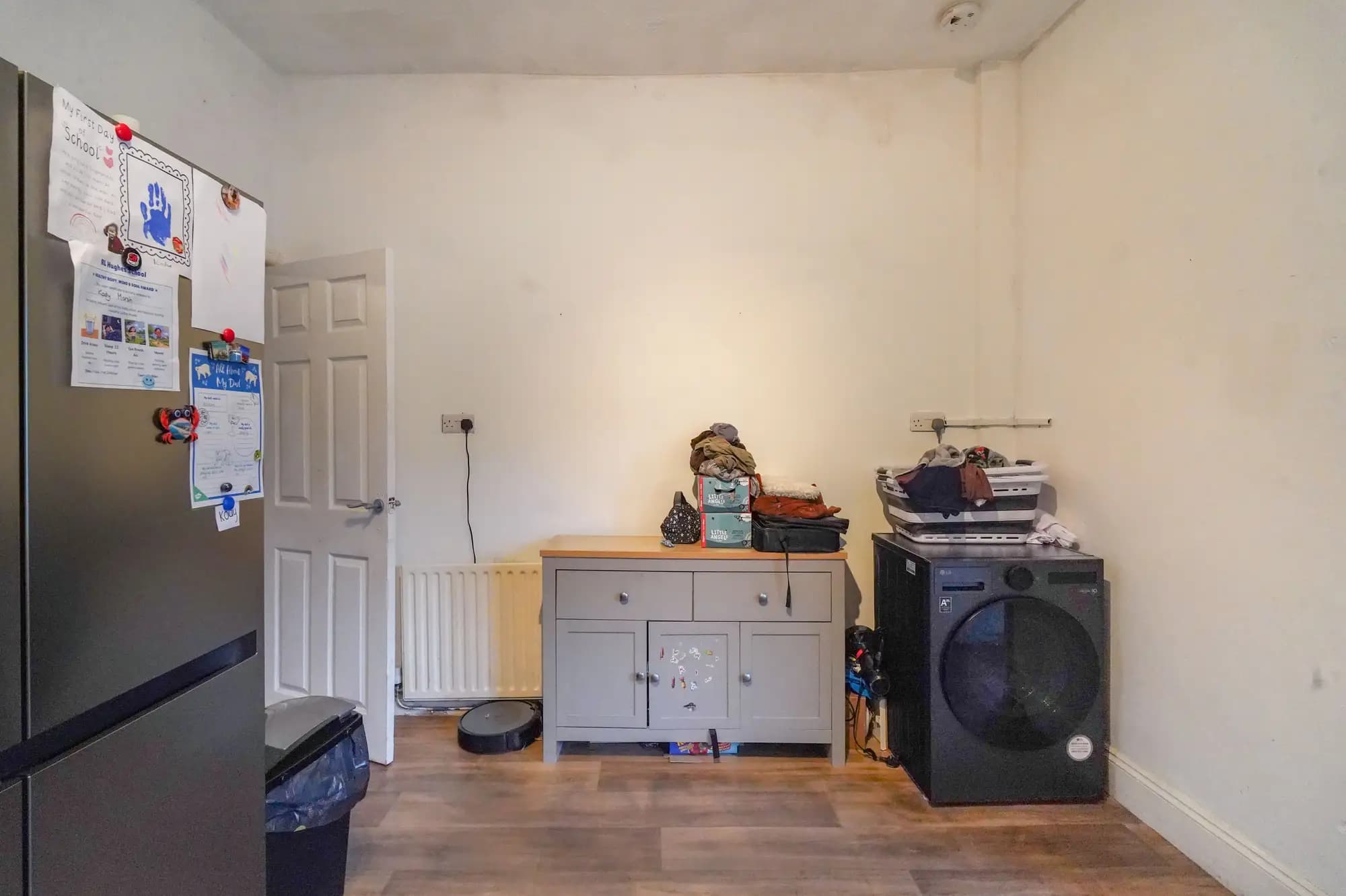 property photo 7 of 33