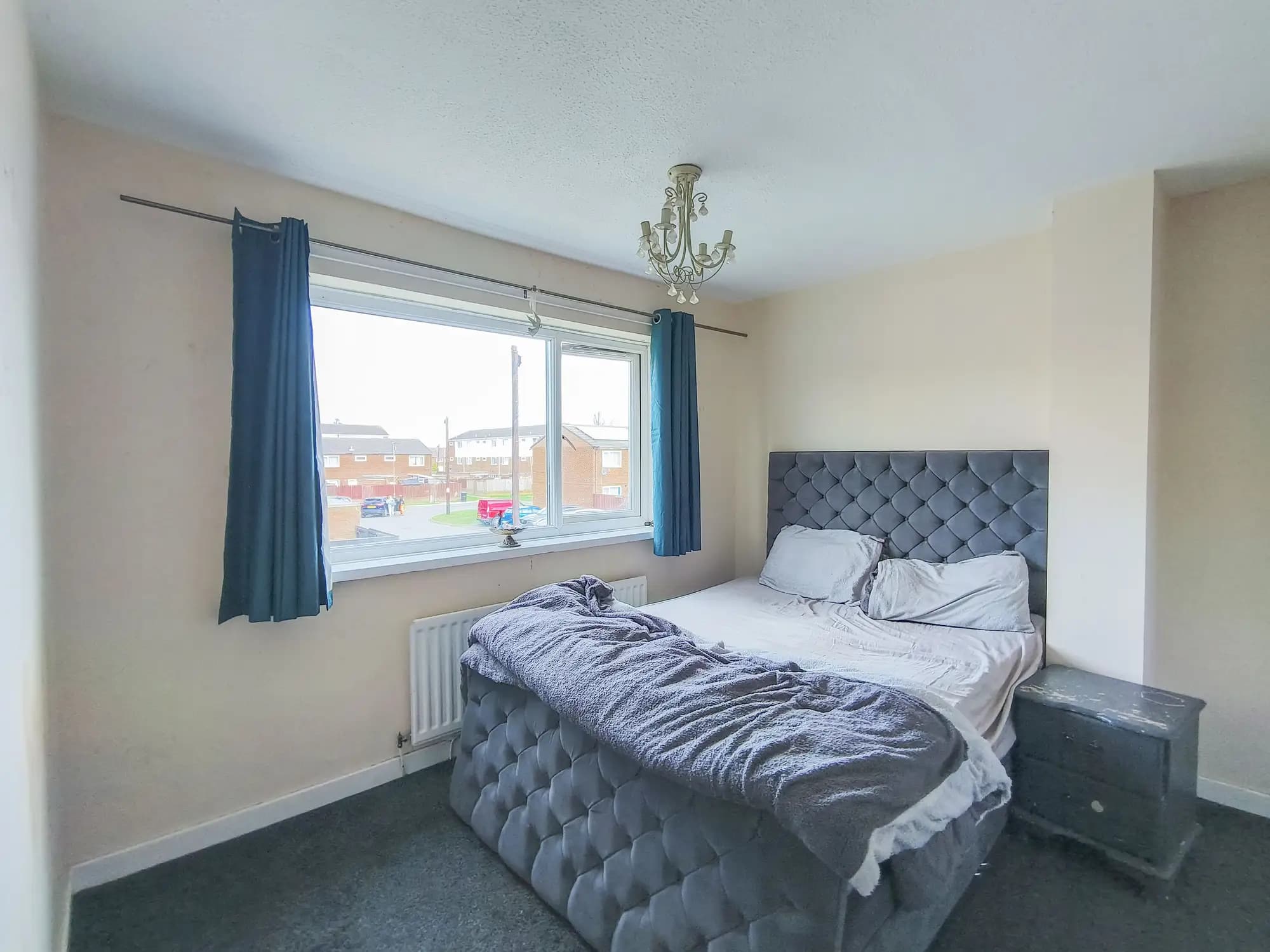 property photo 12 of 17