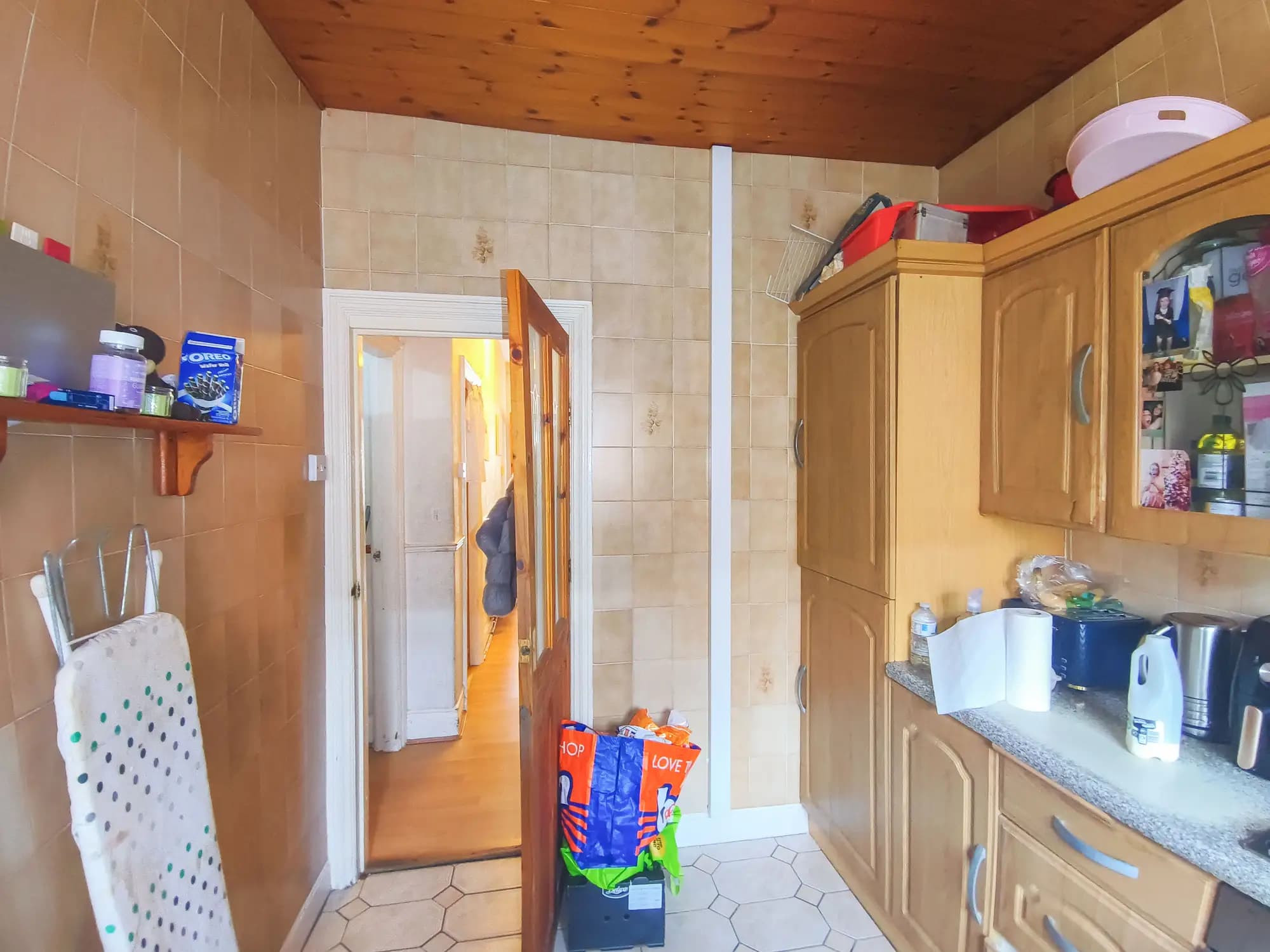 property photo 5 of 14