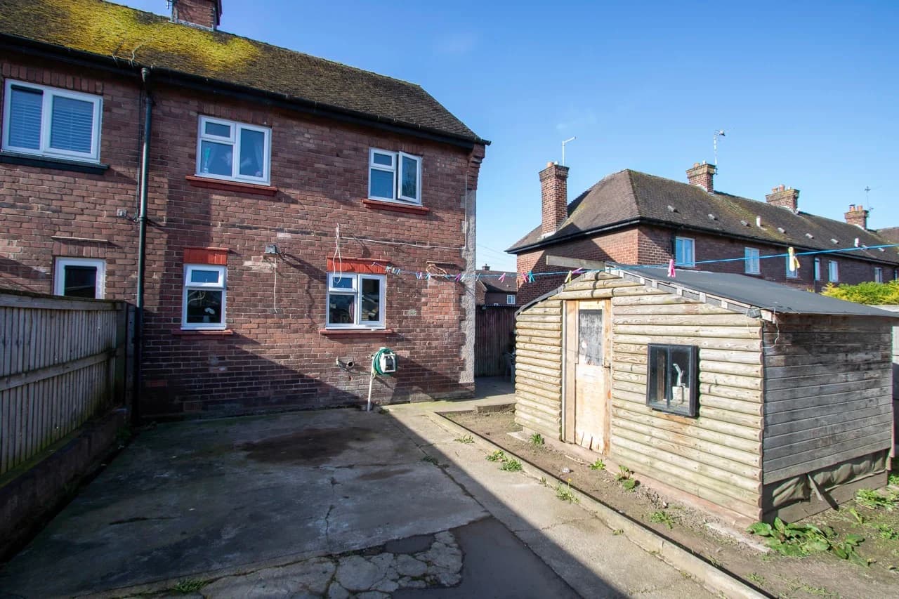 property photo 18 of 19