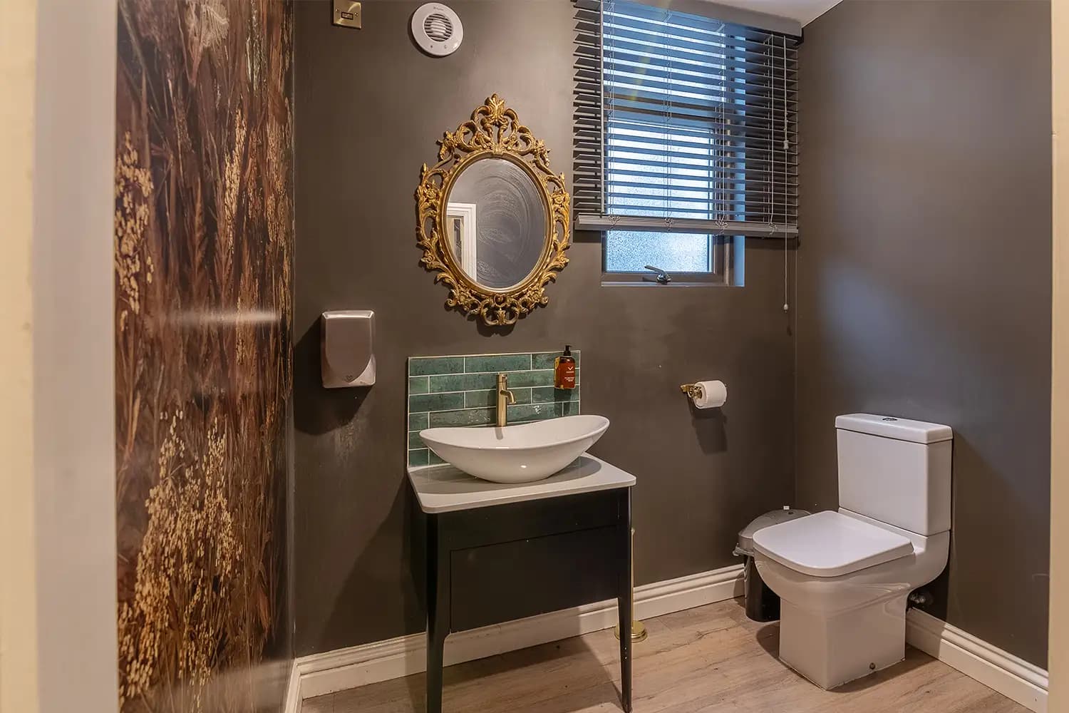 property photo 34 of 46