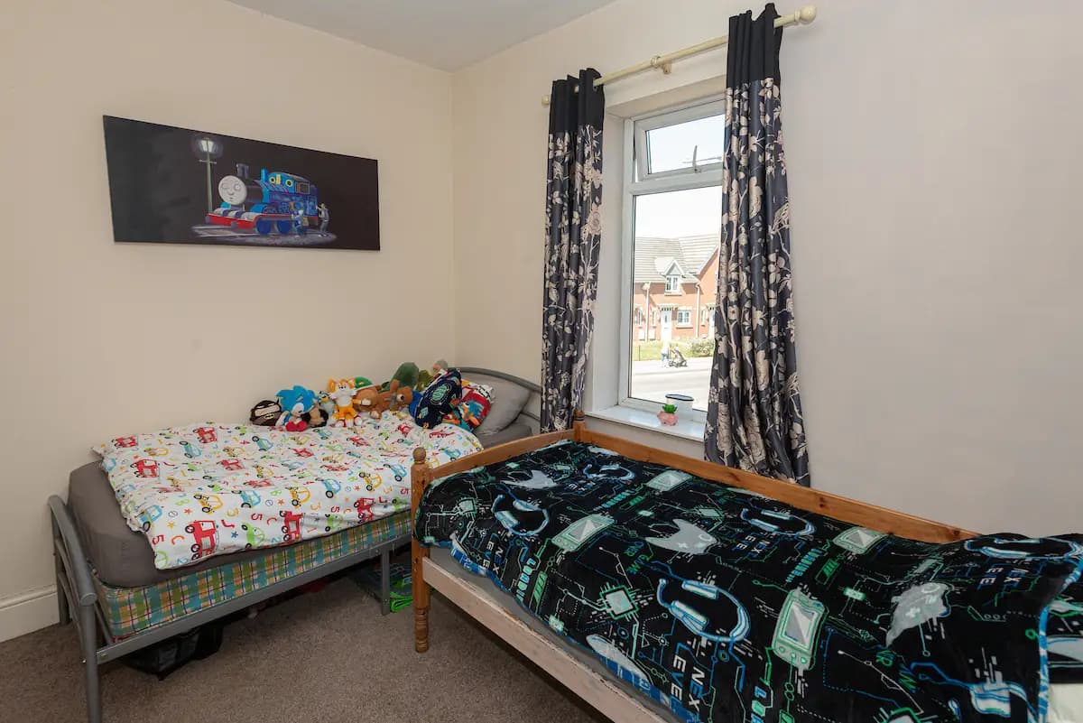 property photo 26 of 55