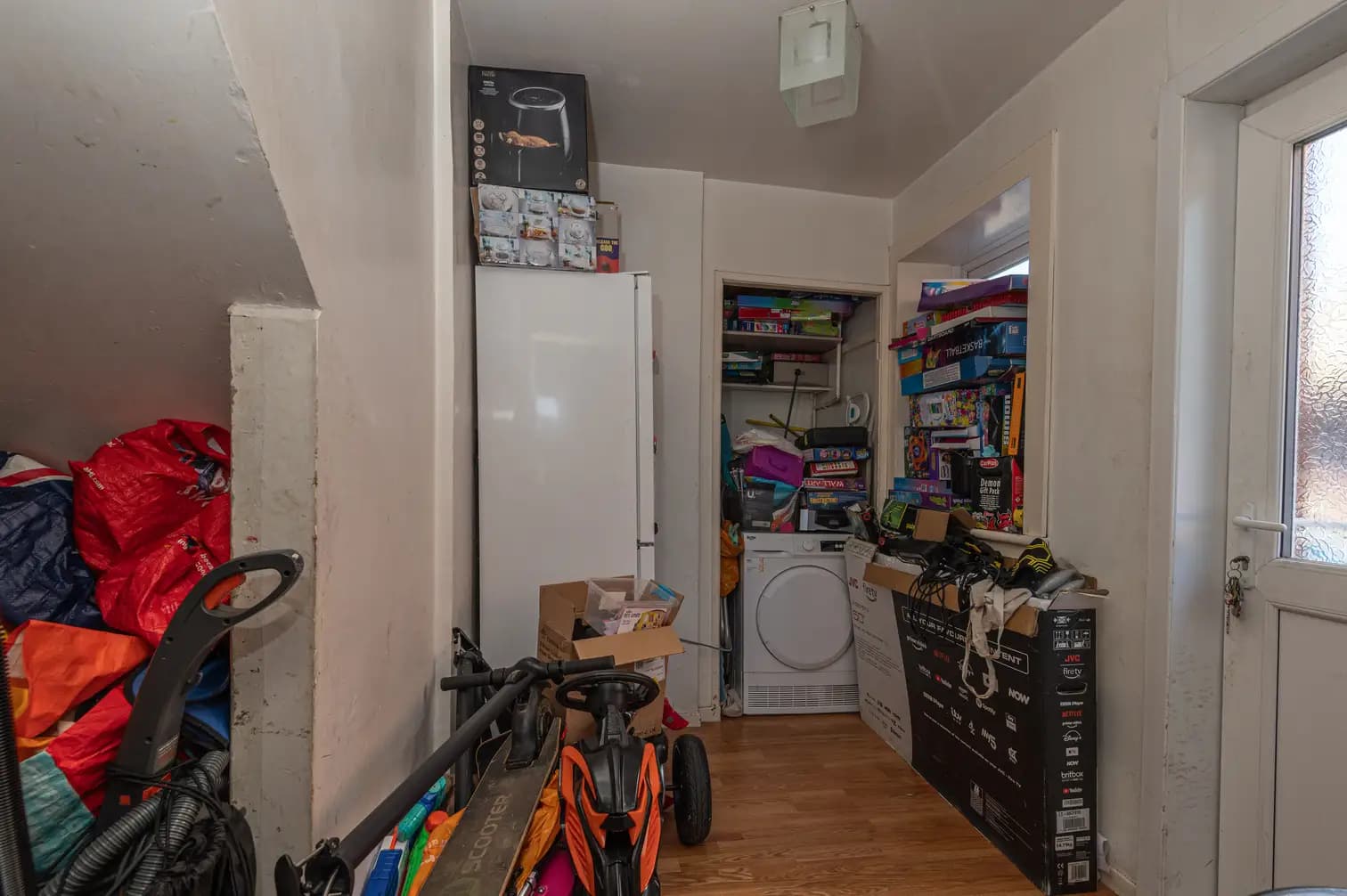 property photo 19 of 25