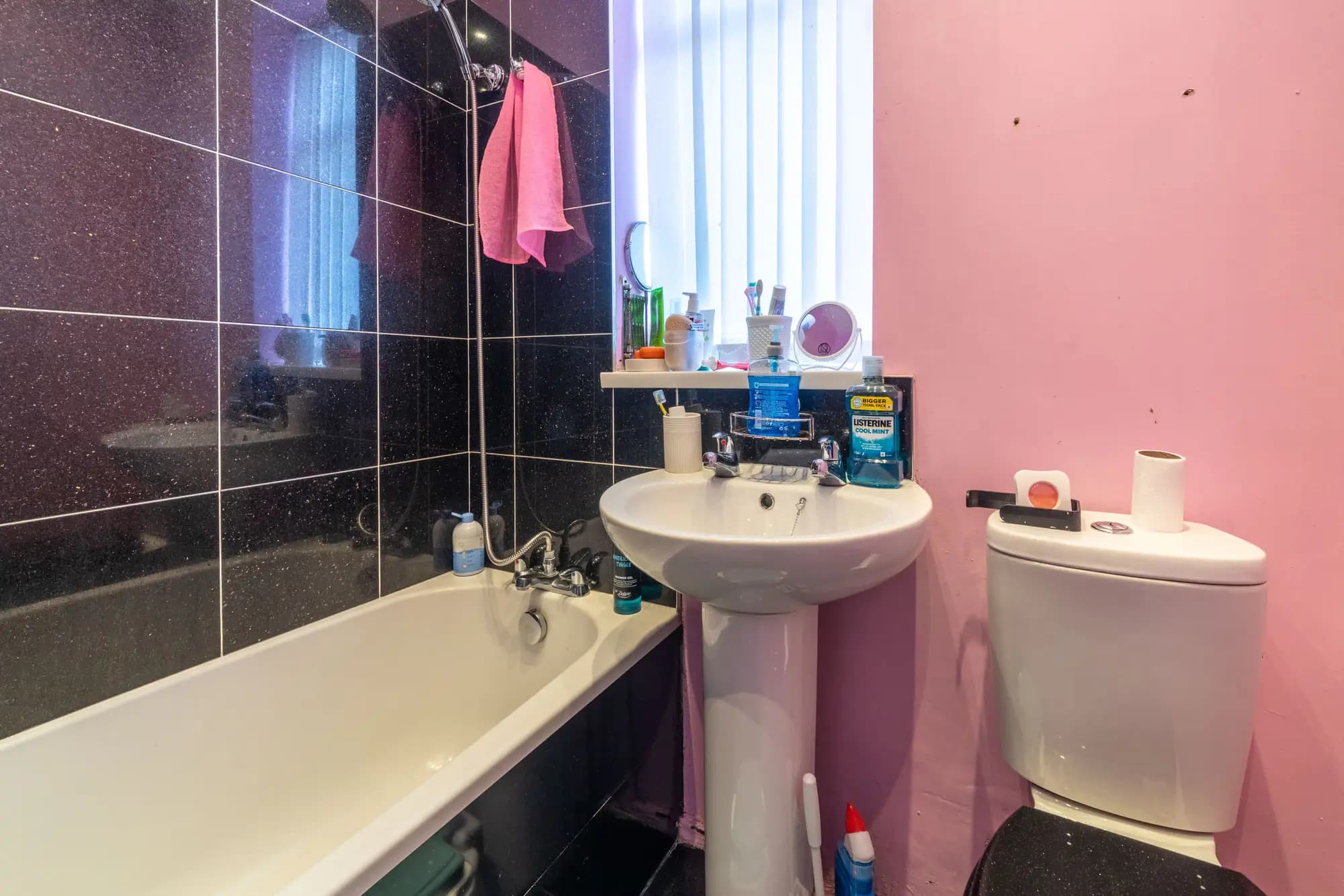 property photo 10 of 29