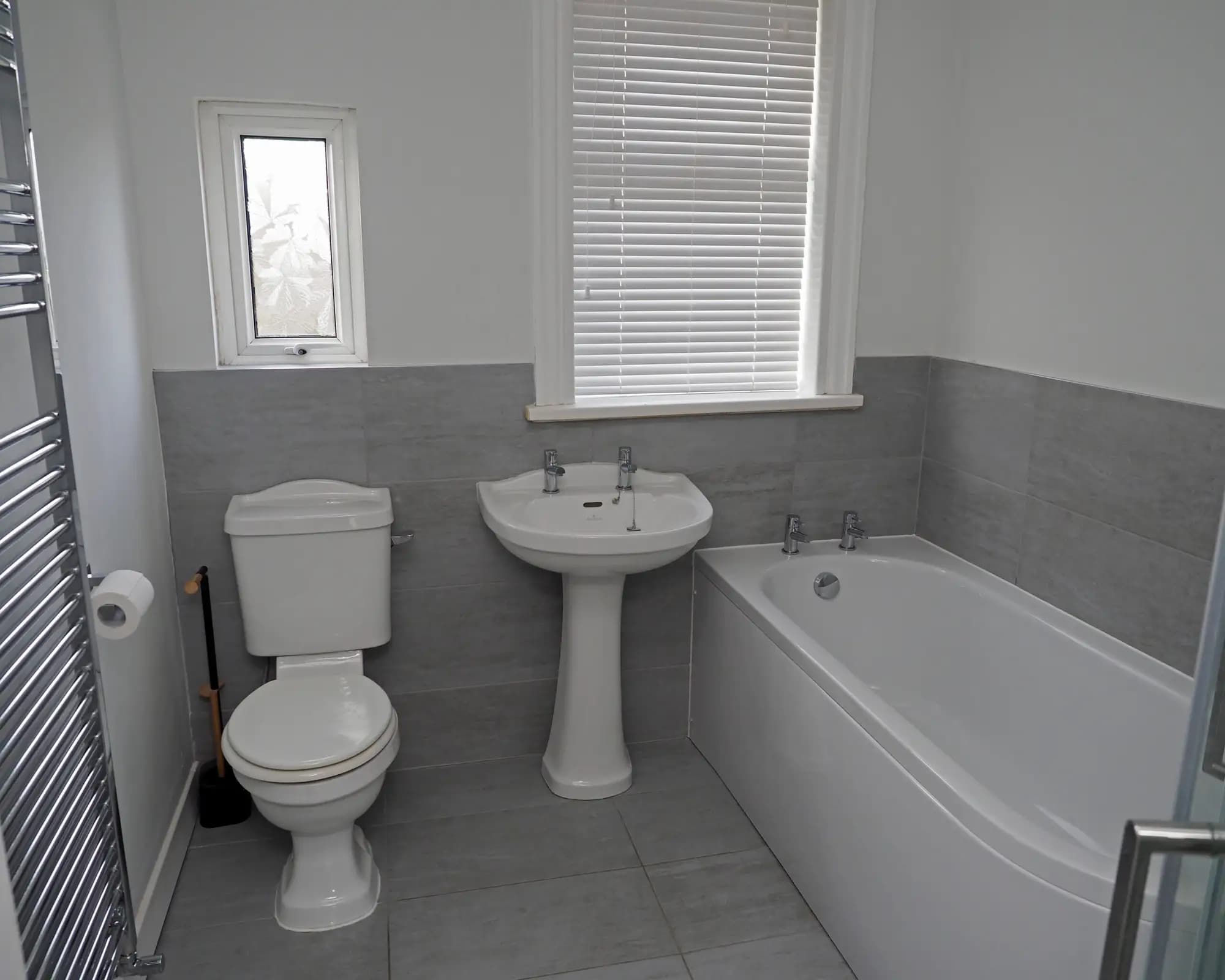 property photo 7 of 22