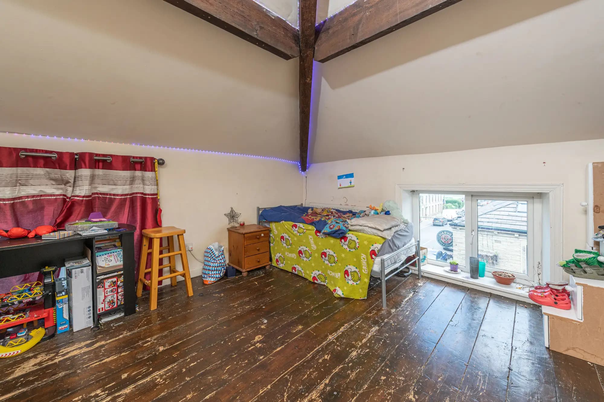 property photo 15 of 23
